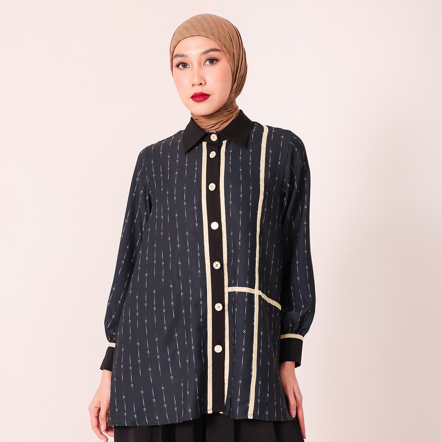 Fiela Blouse