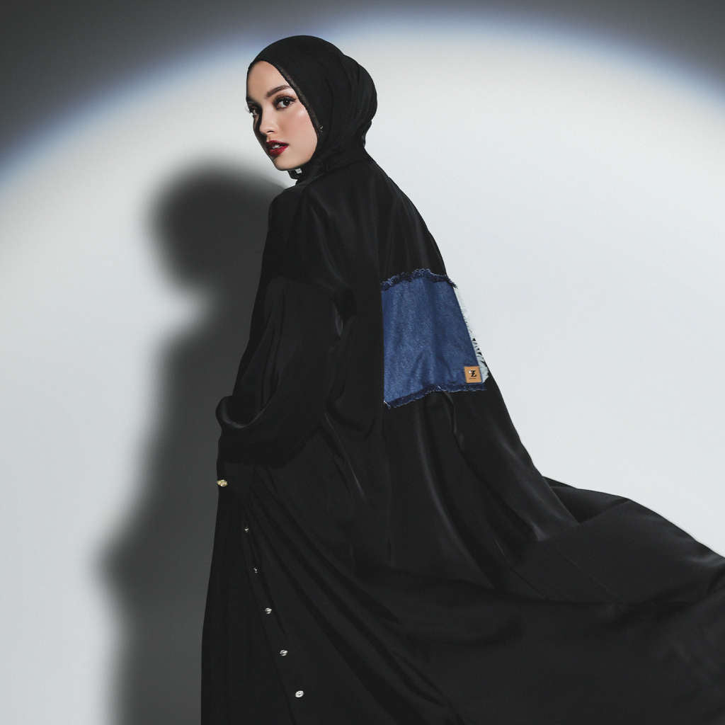 Affra Abaya