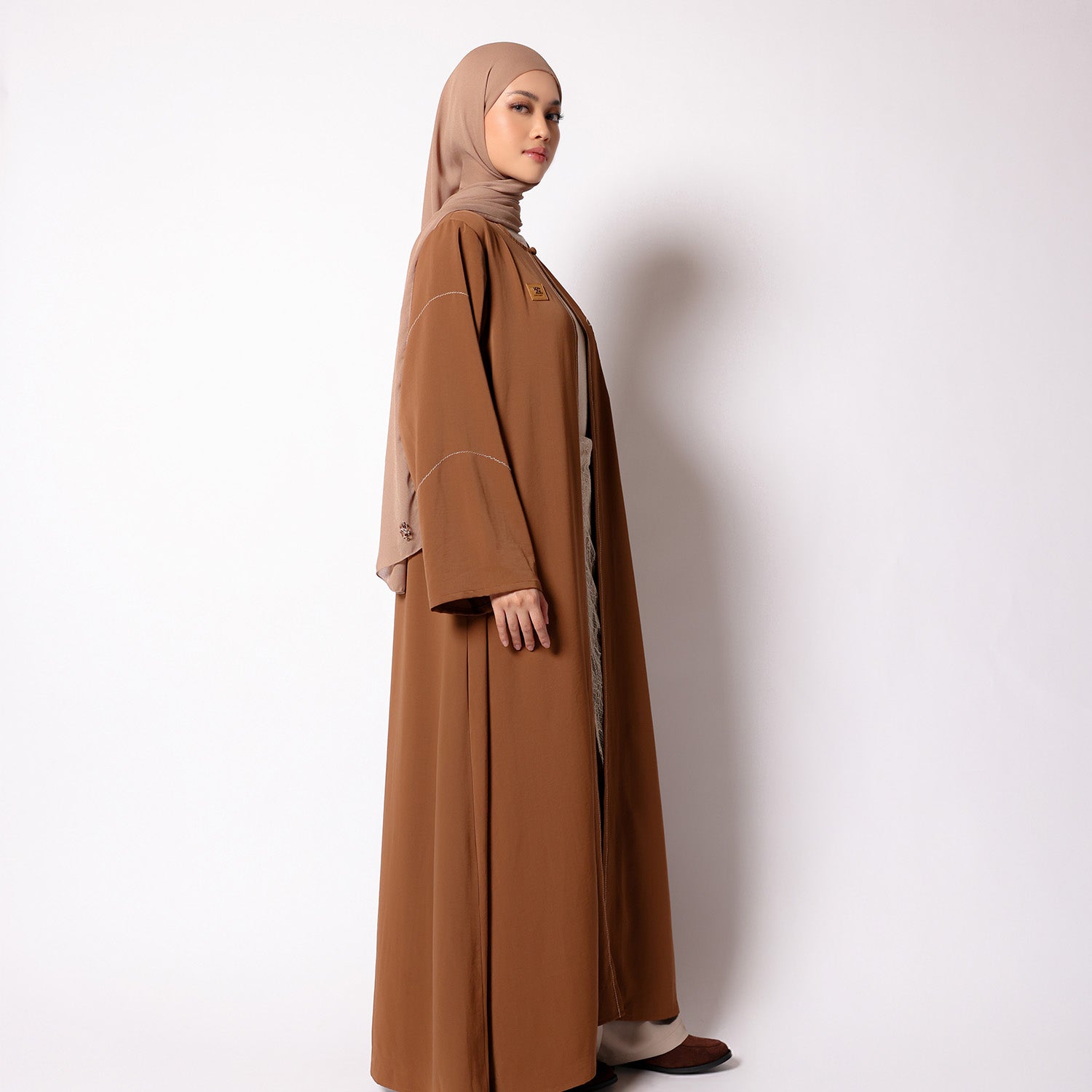 Aubree Outer
