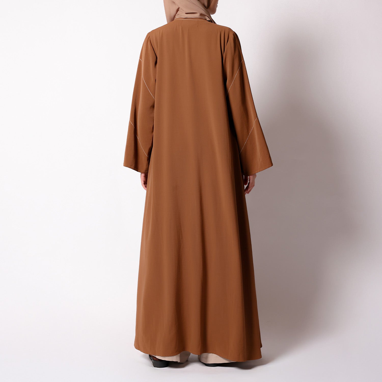 Aubree Outer