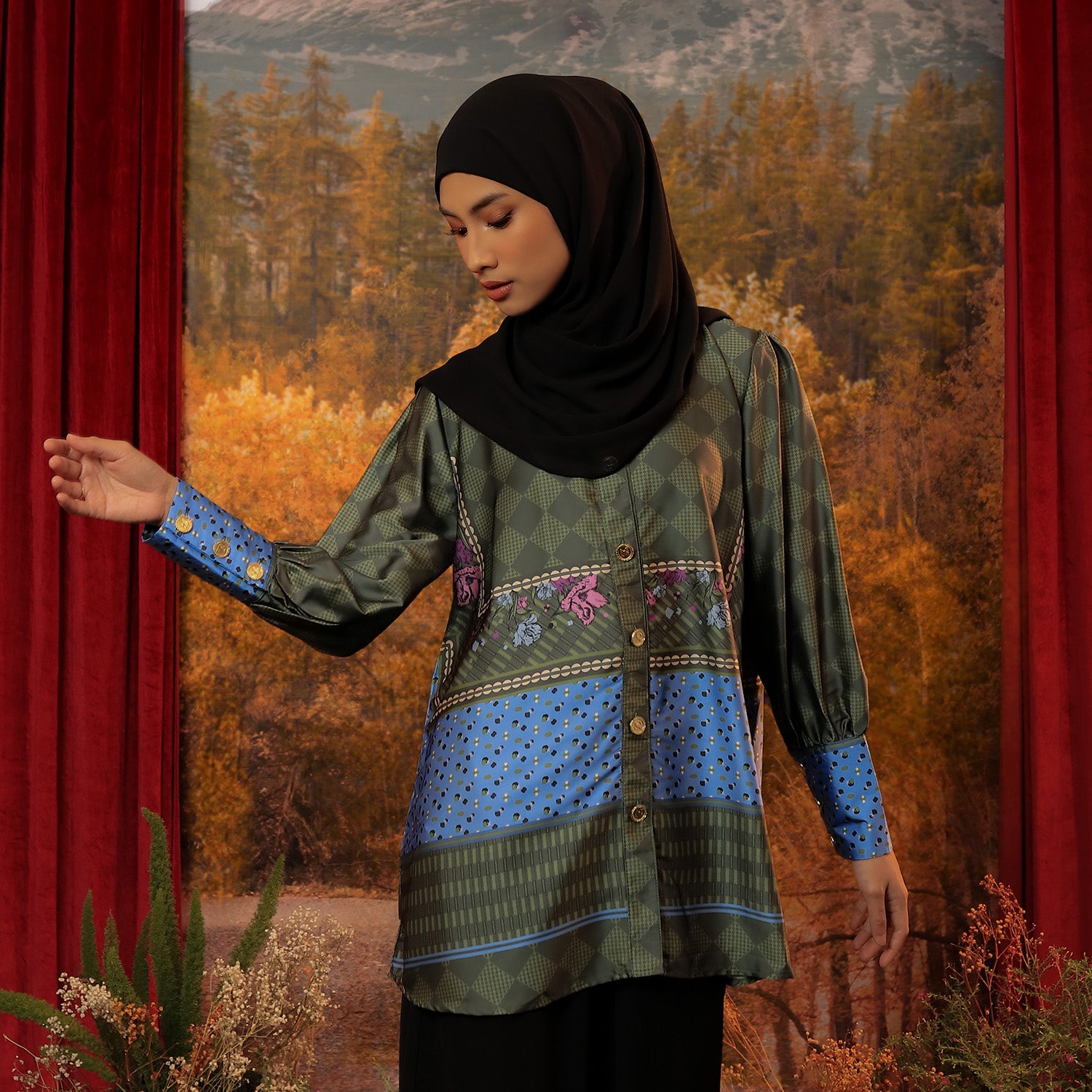 Azna Blouse