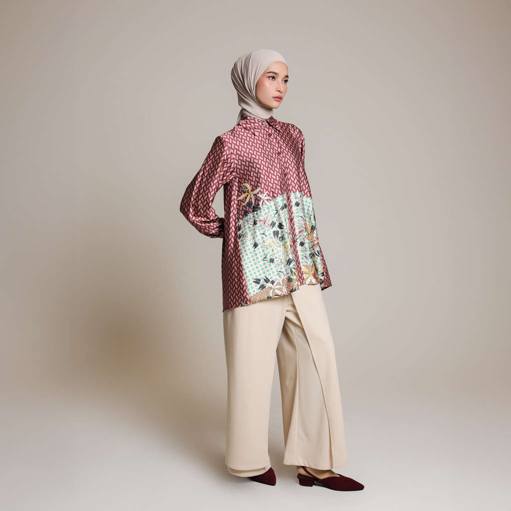 Betsy Blouse