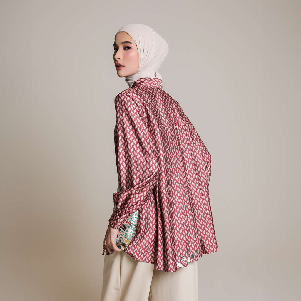Betsy Blouse