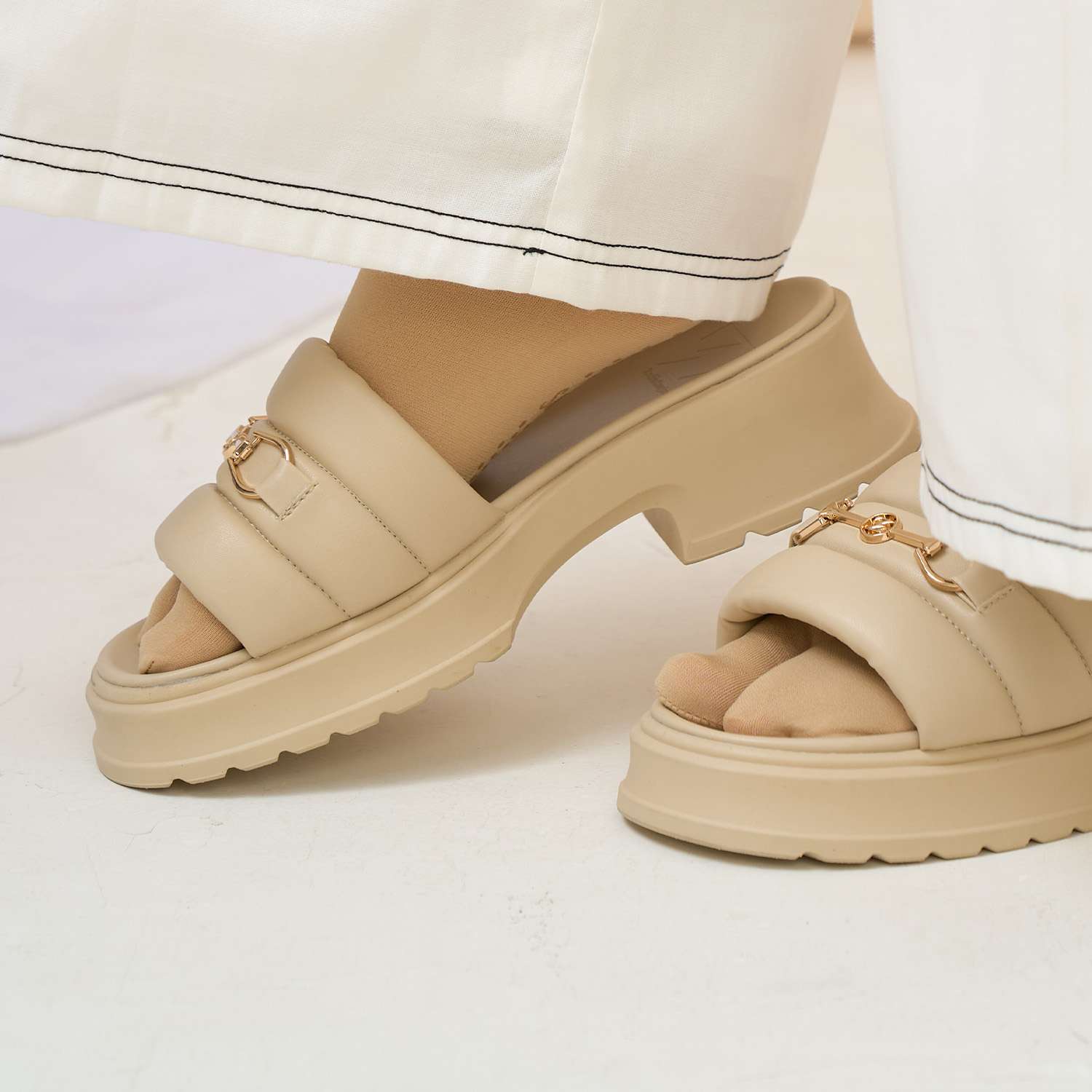 Brisa Puffy Platform Sandals