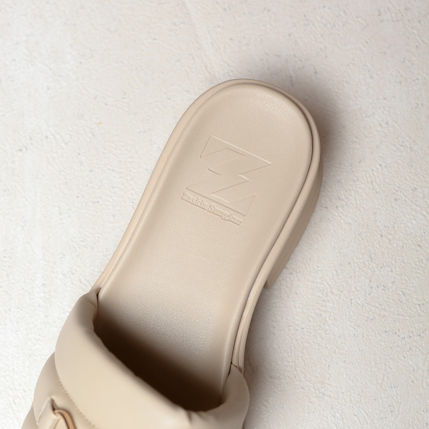 Brisa Puffy Platform Sandals