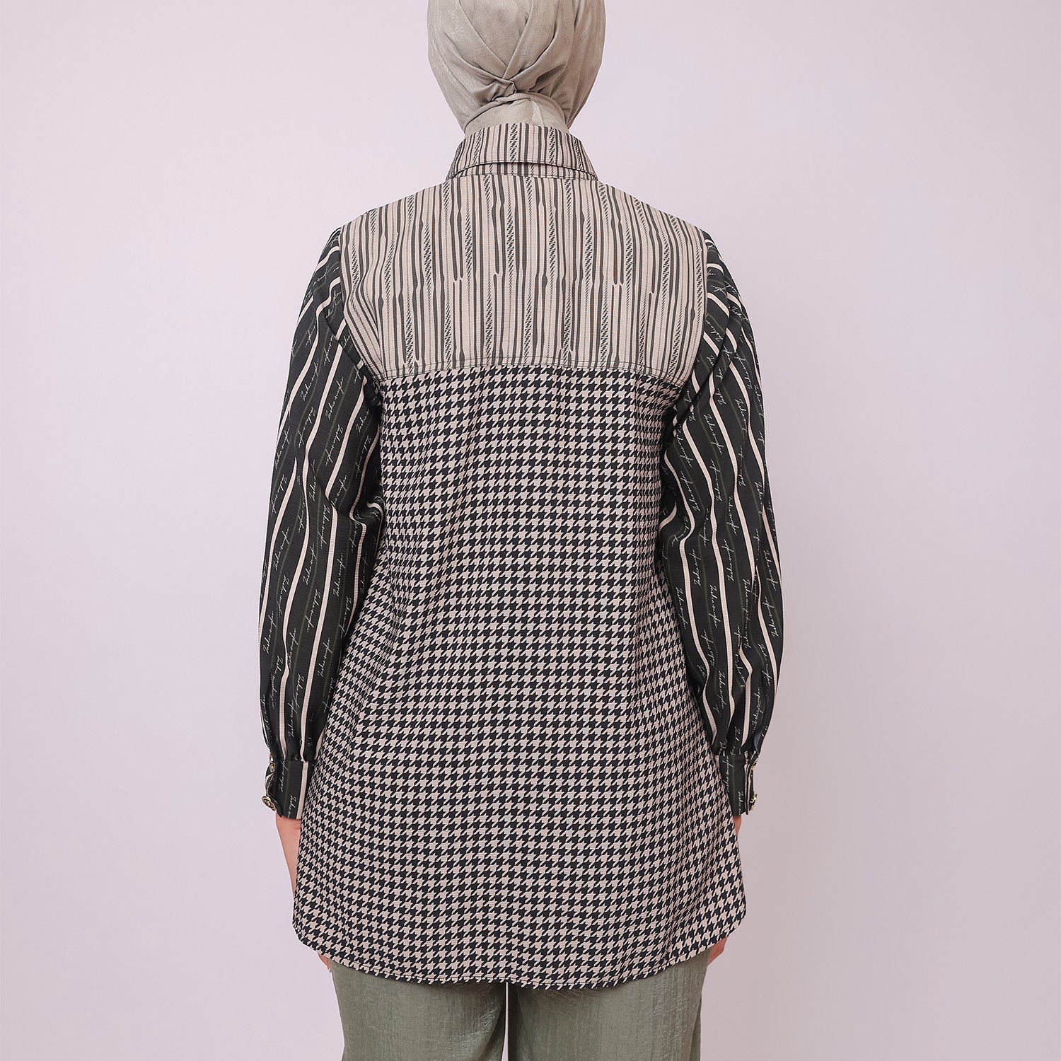 Caily Blouse