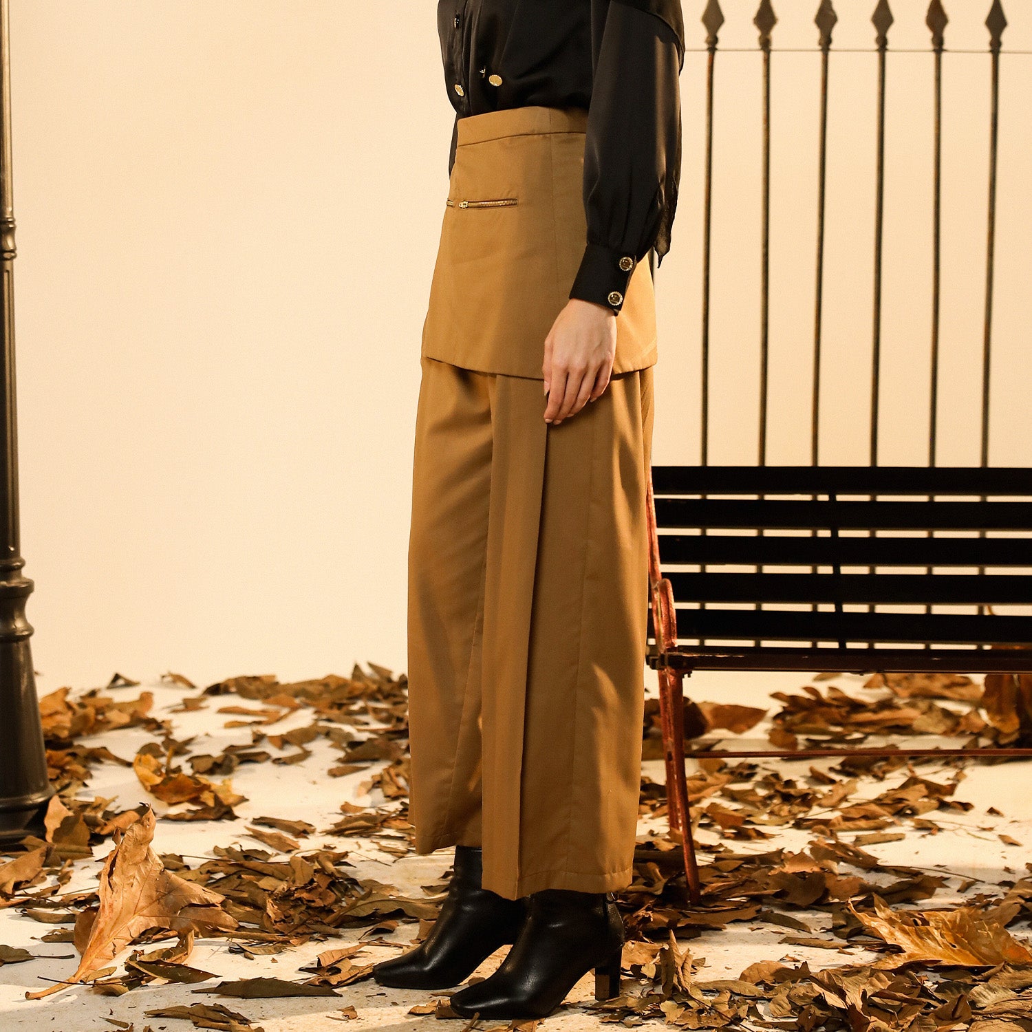 Cora Pants with Apron