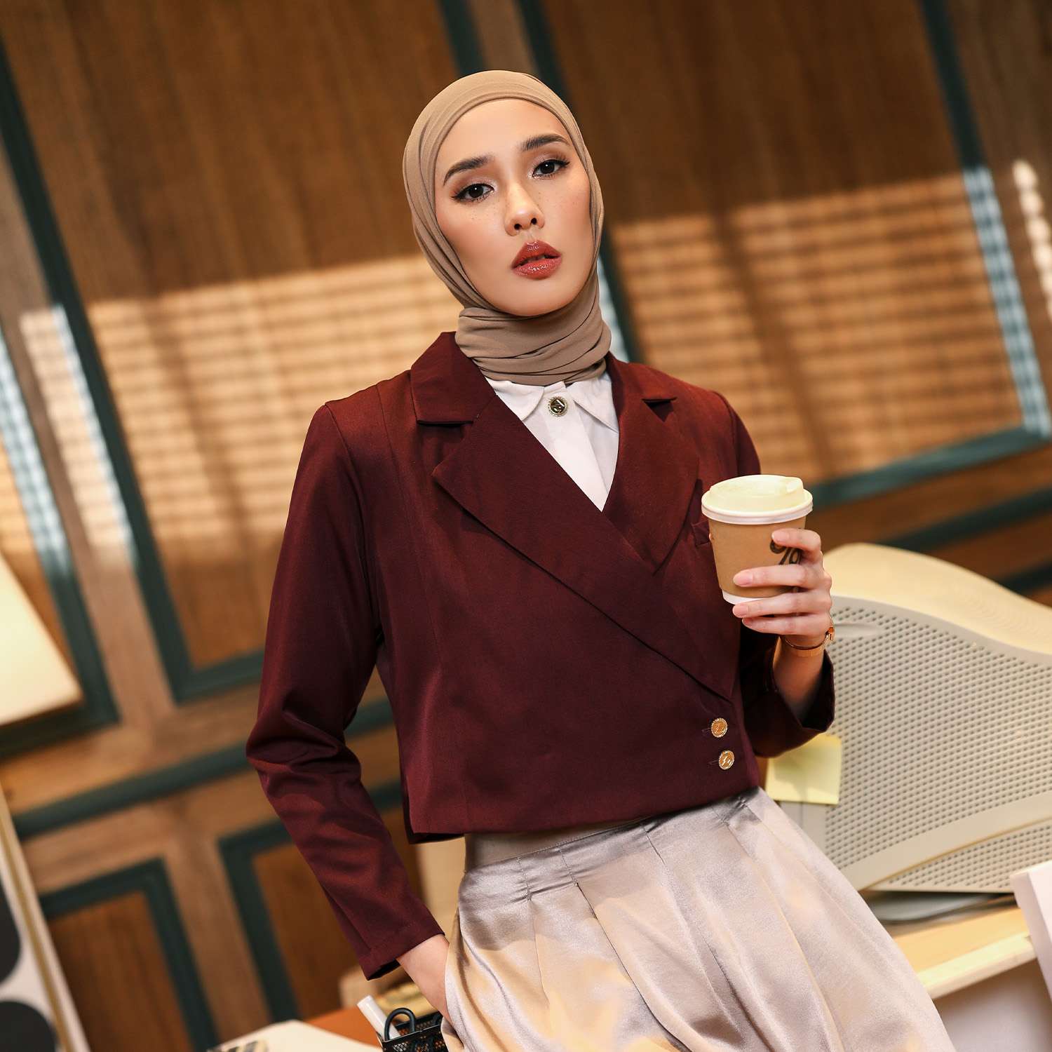 Louise Crop Blazer