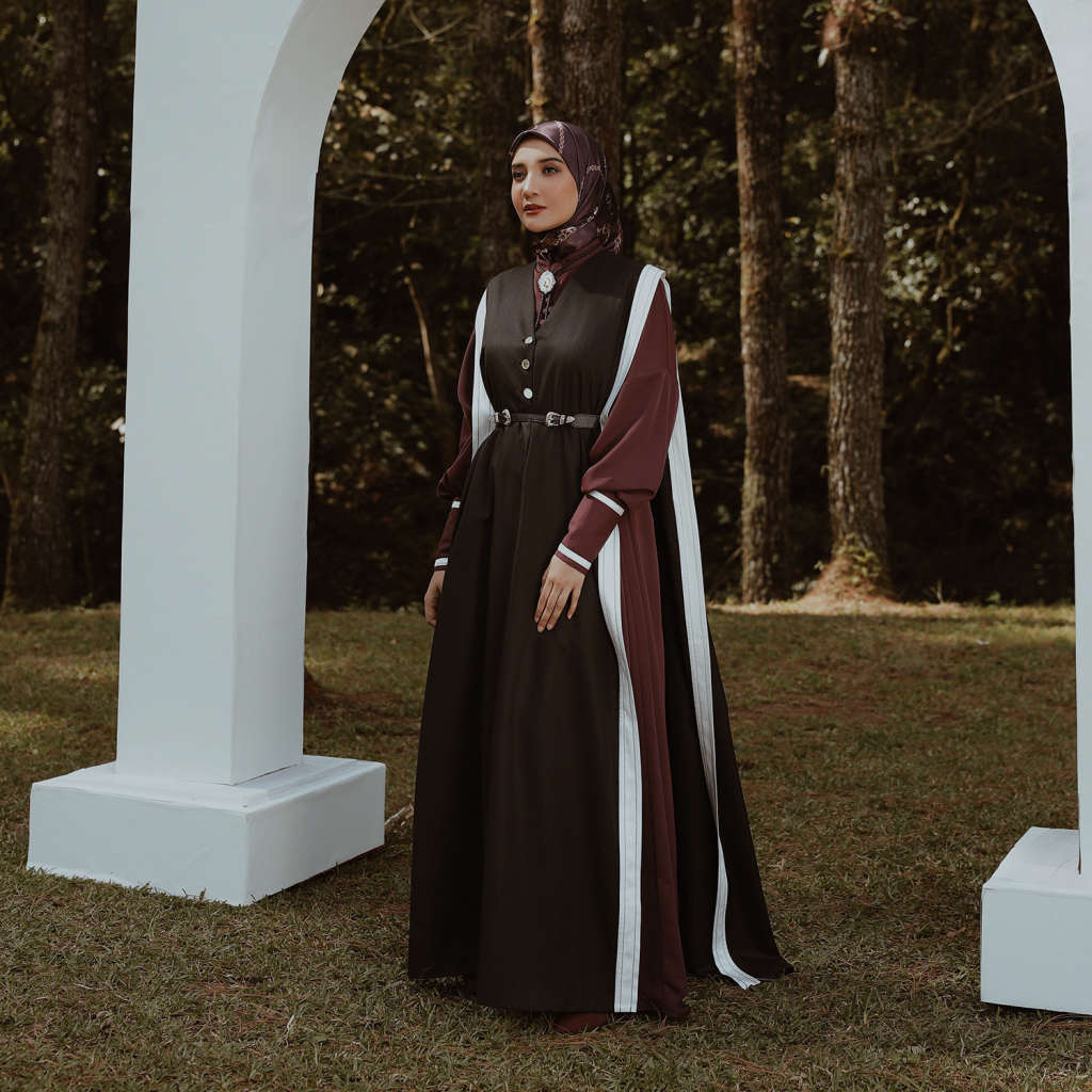 Maliah Set