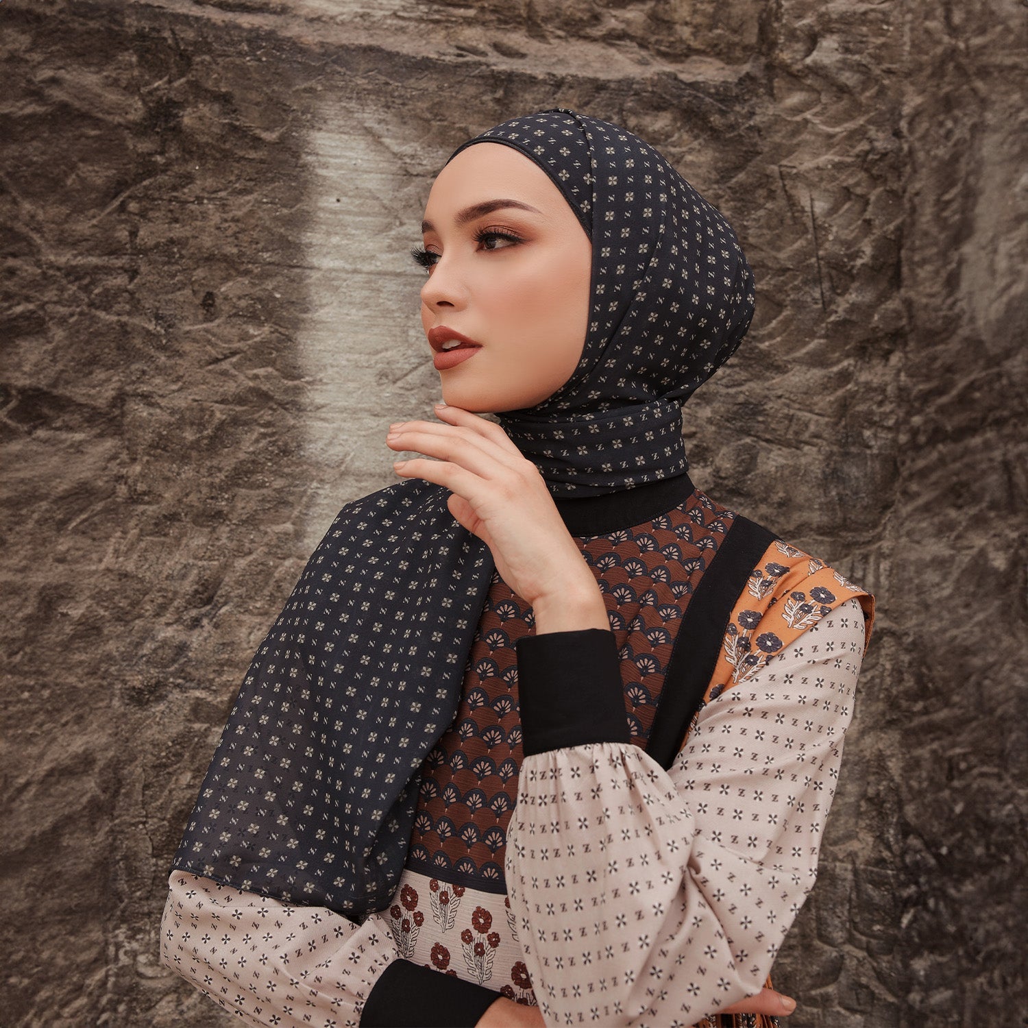 Nuha Pashmina Minor
