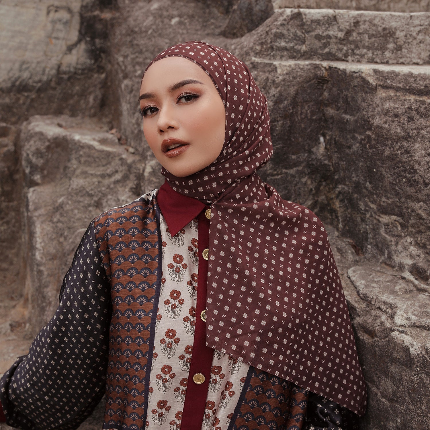 Nuha Pashmina Minor