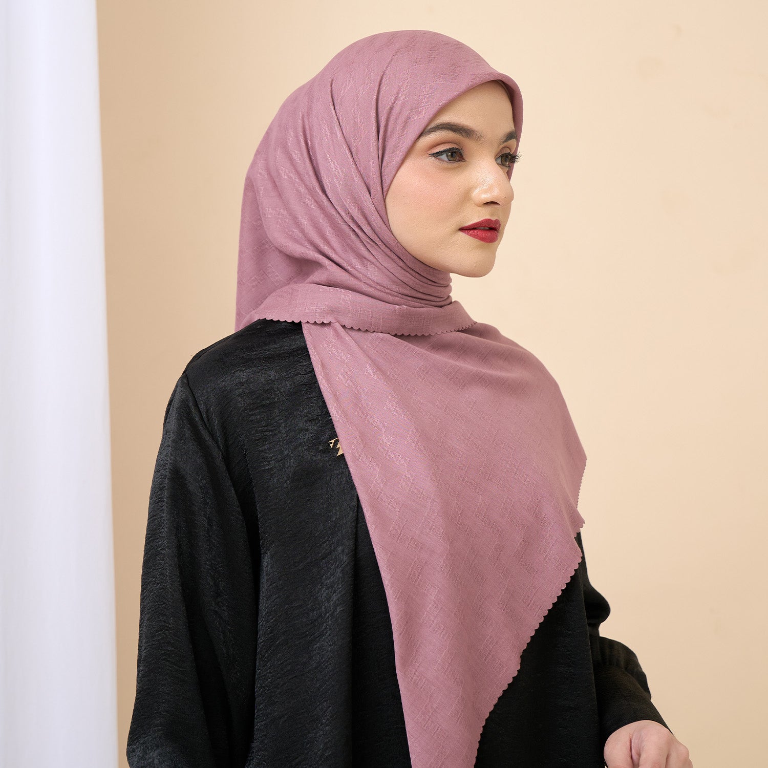 Cayra Jacquard Scarf