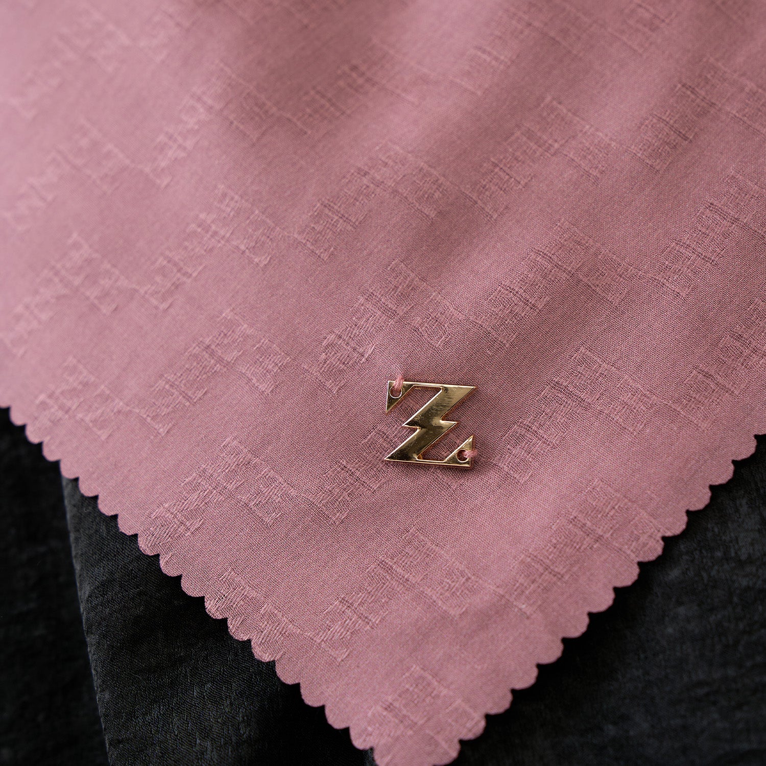 Cayra Jacquard Scarf