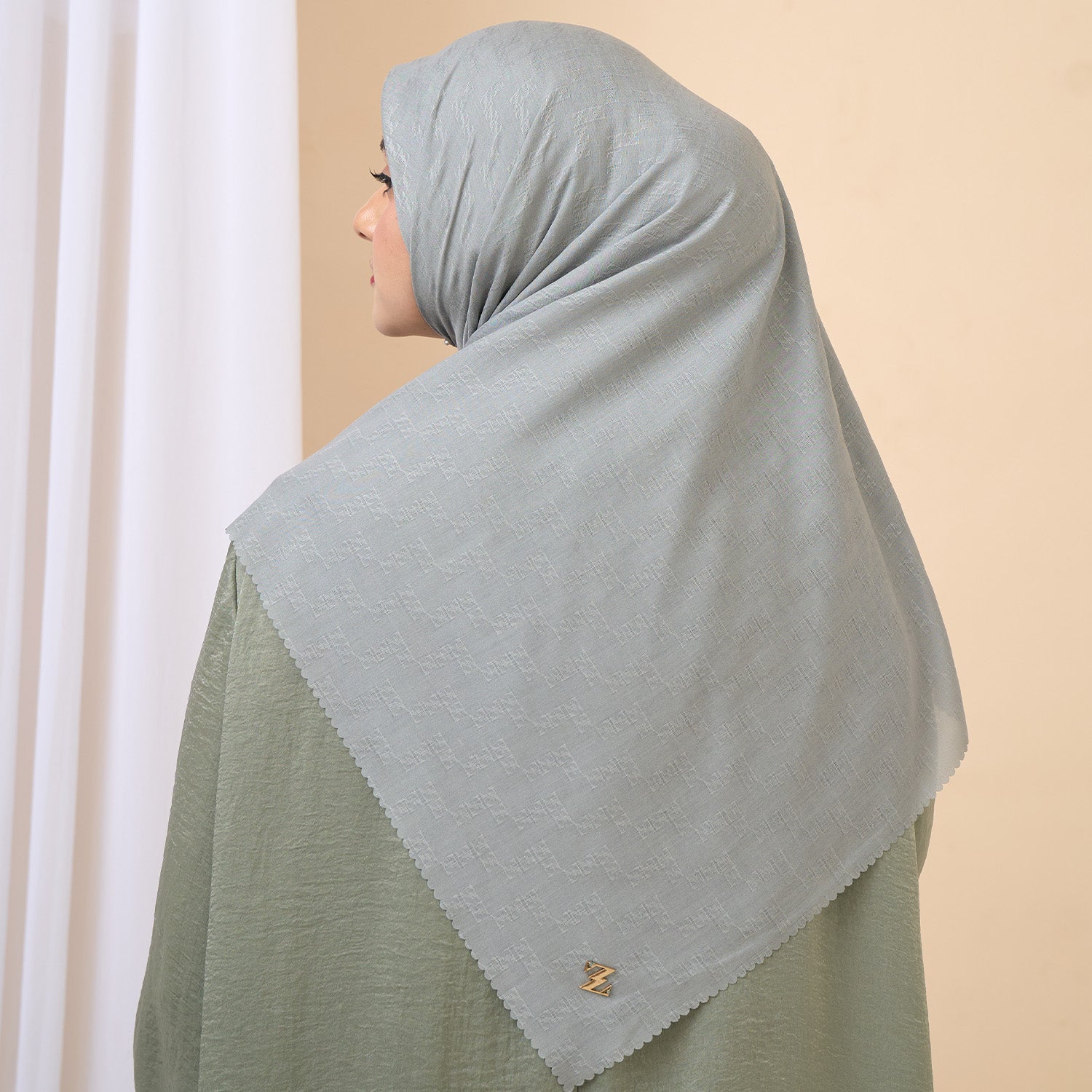 Cayra Jacquard Scarf