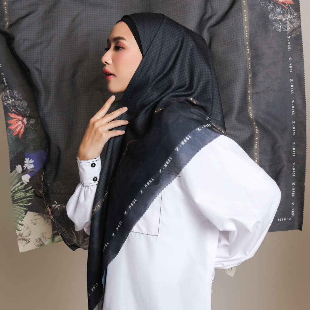 Tropic Scarf