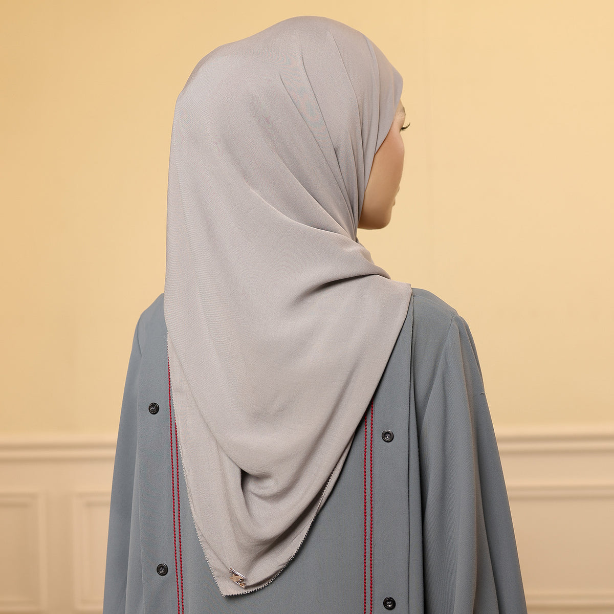 Reanna Scarf