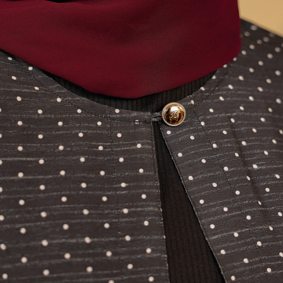 Polcha Abaya