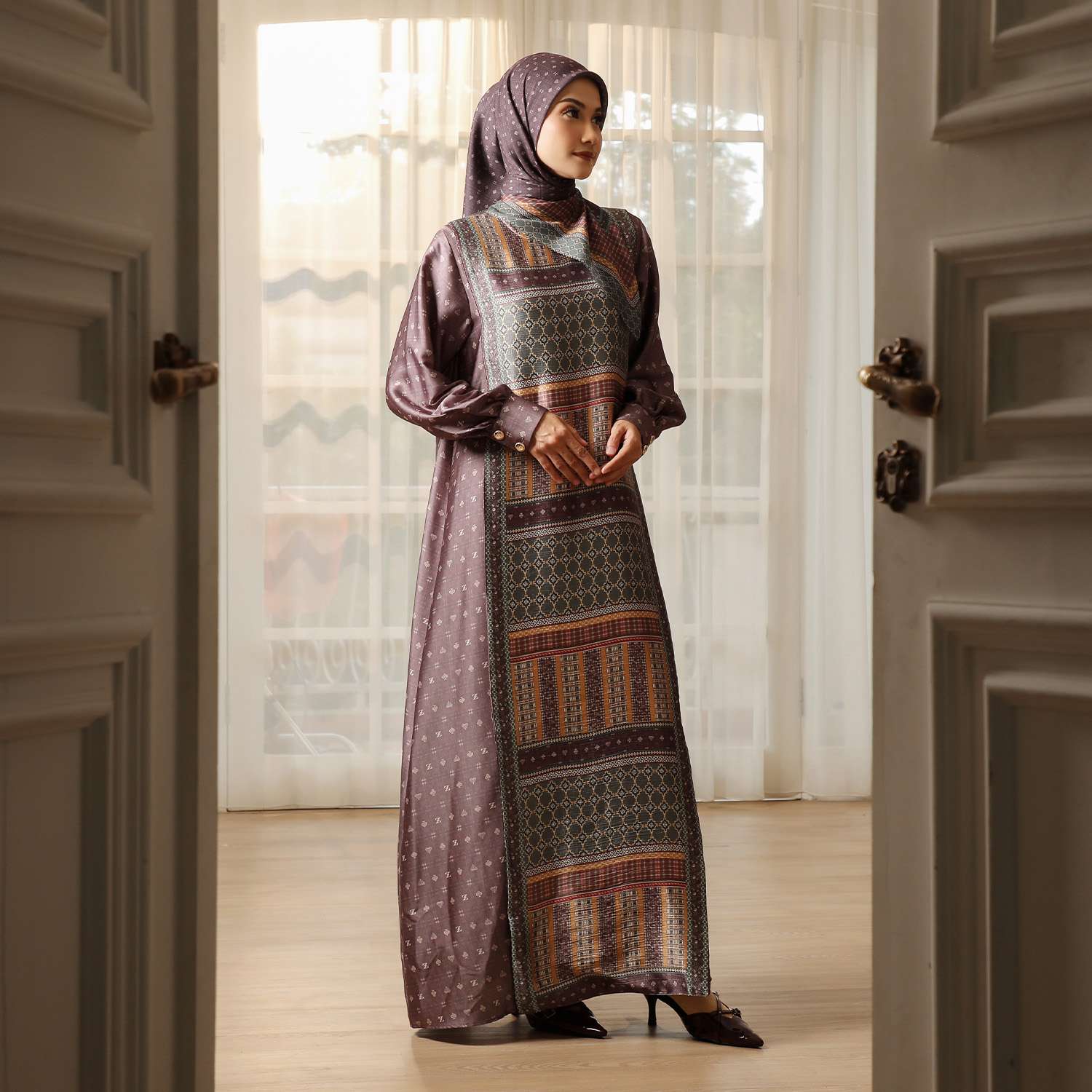 Aiza Dress