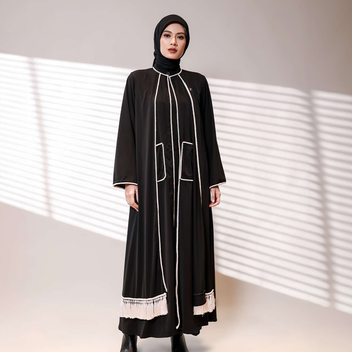 Azalea Abaya