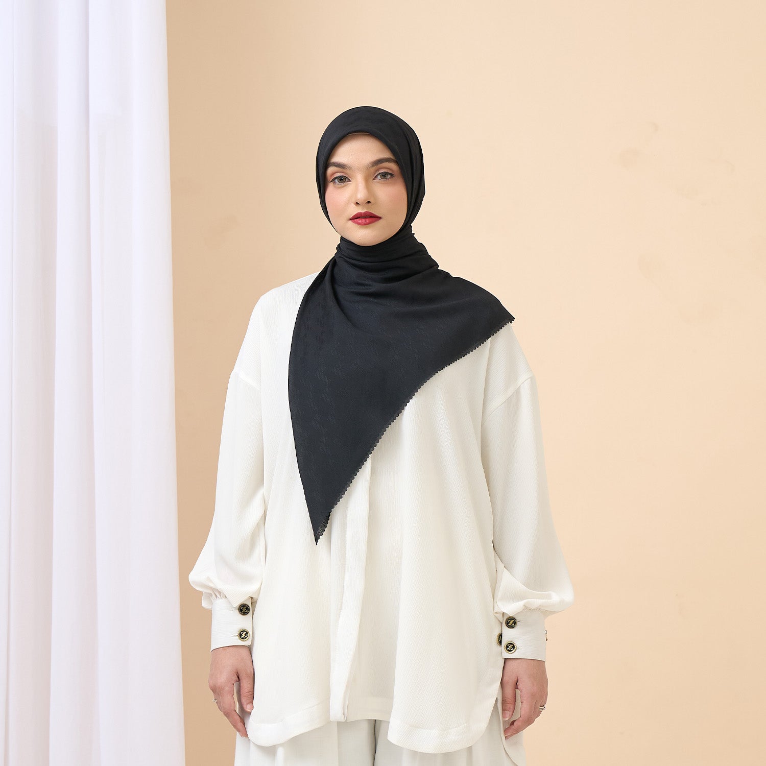Cayra Jacquard Scarf