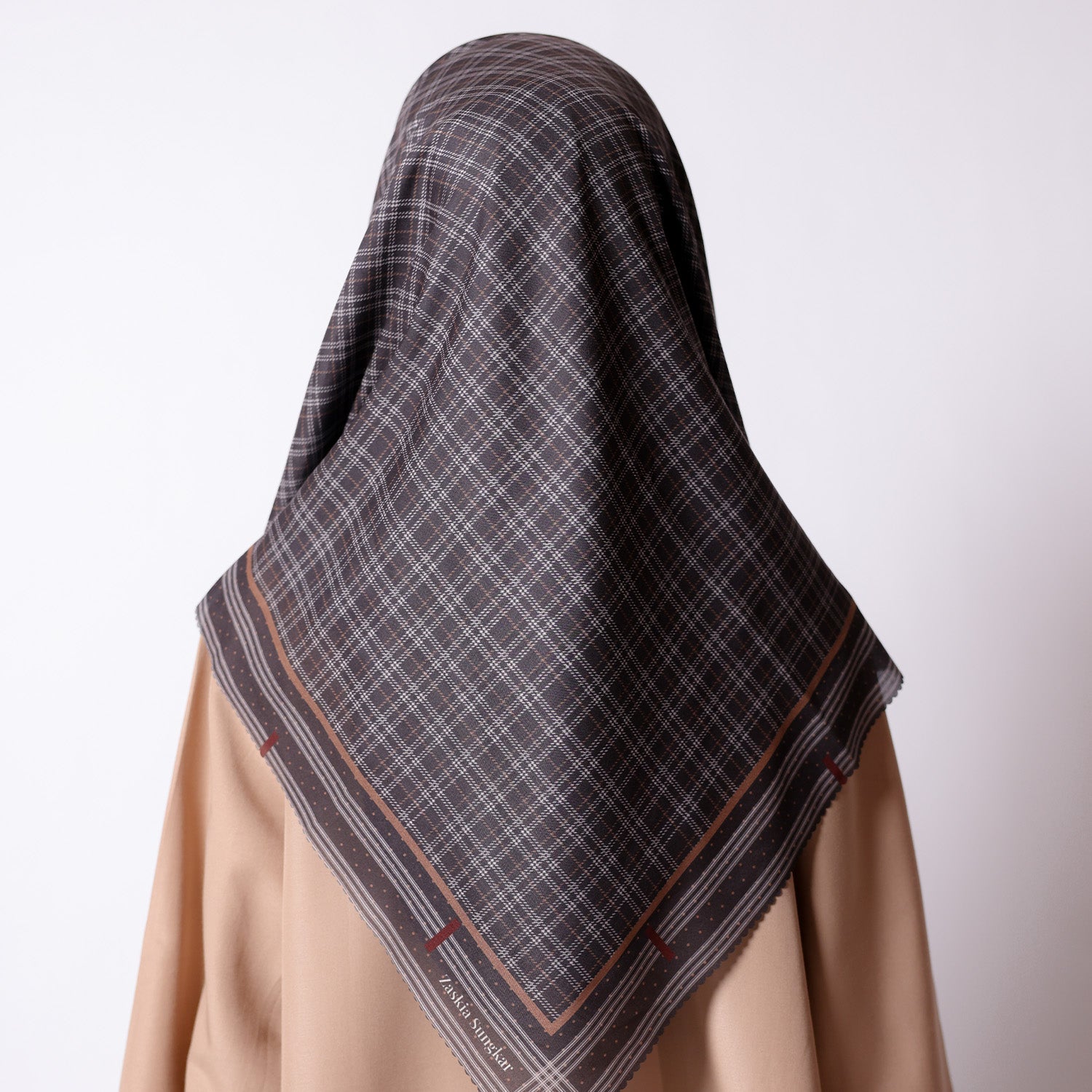 Ella Scarf