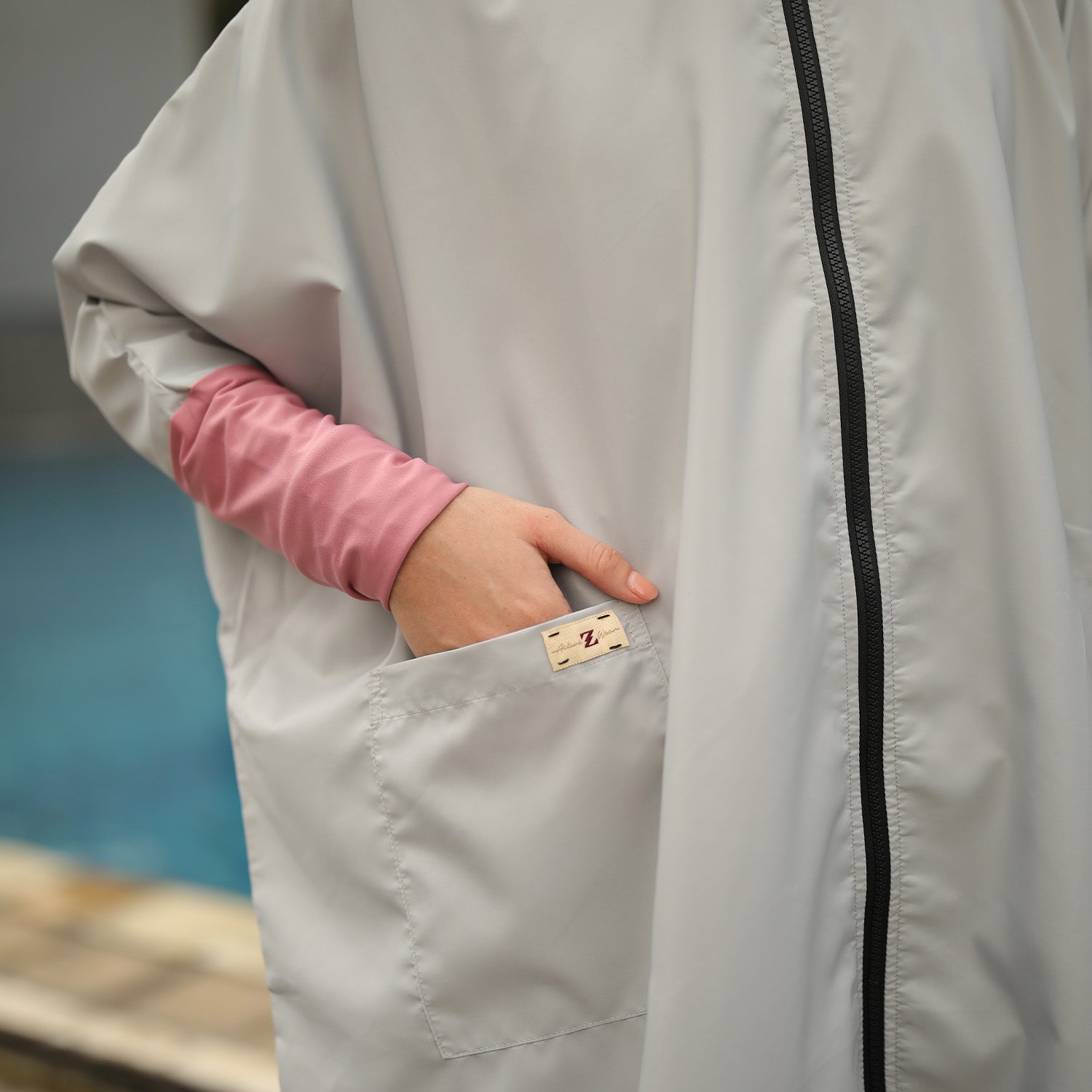Decha Parachute Jacket