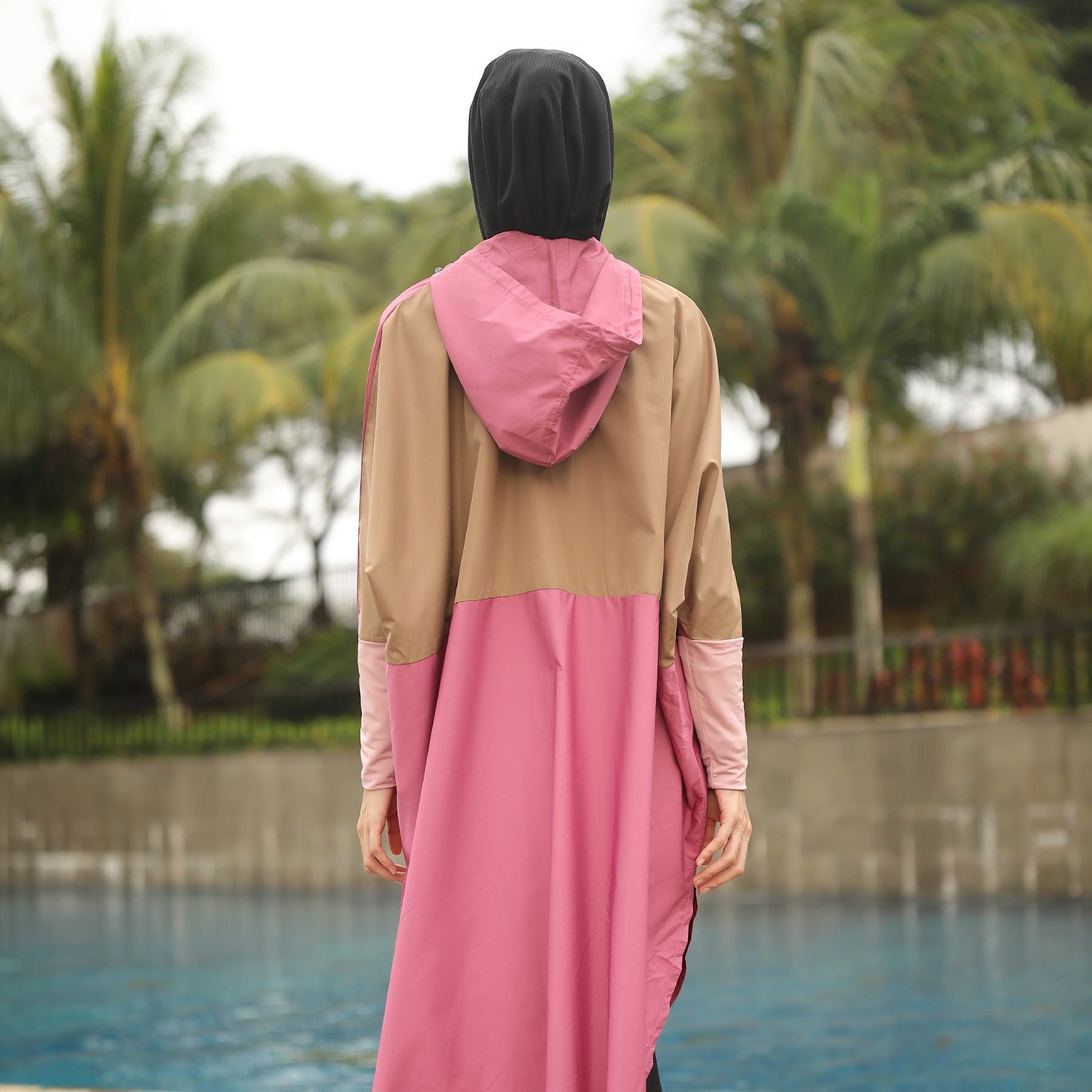 Decha Parachute Jacket