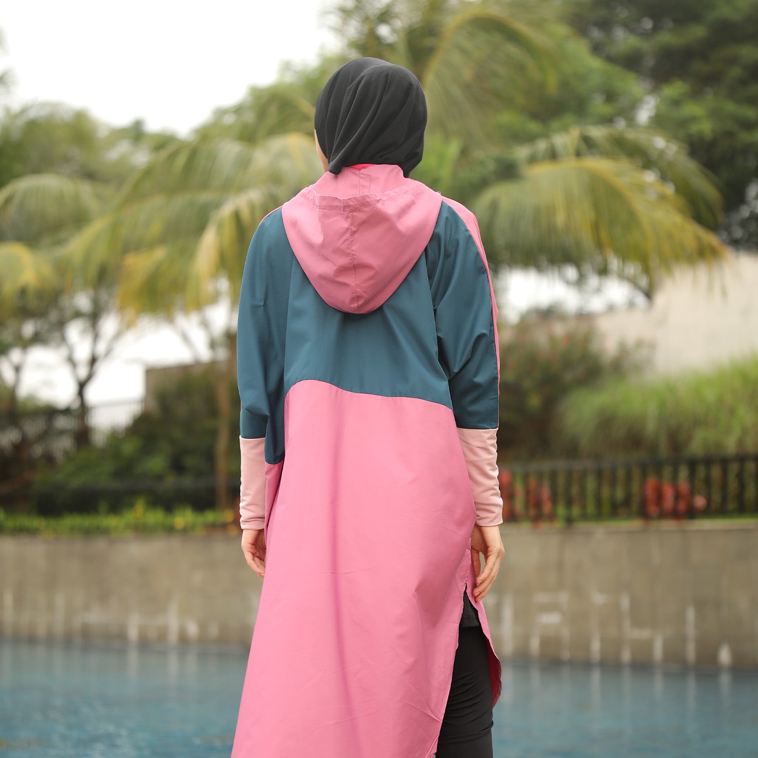 Decha Parachute Jacket