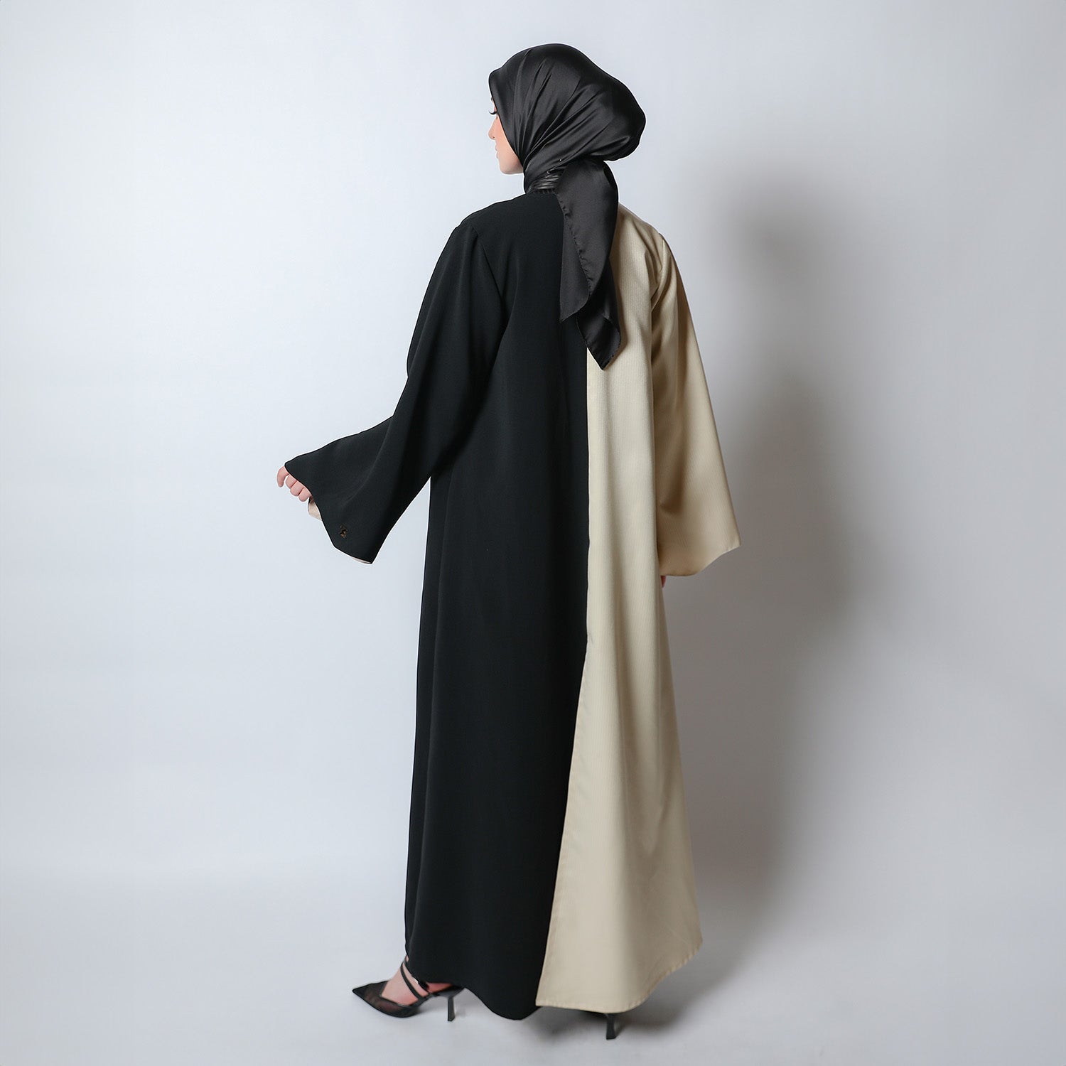Cali Abaya Outer