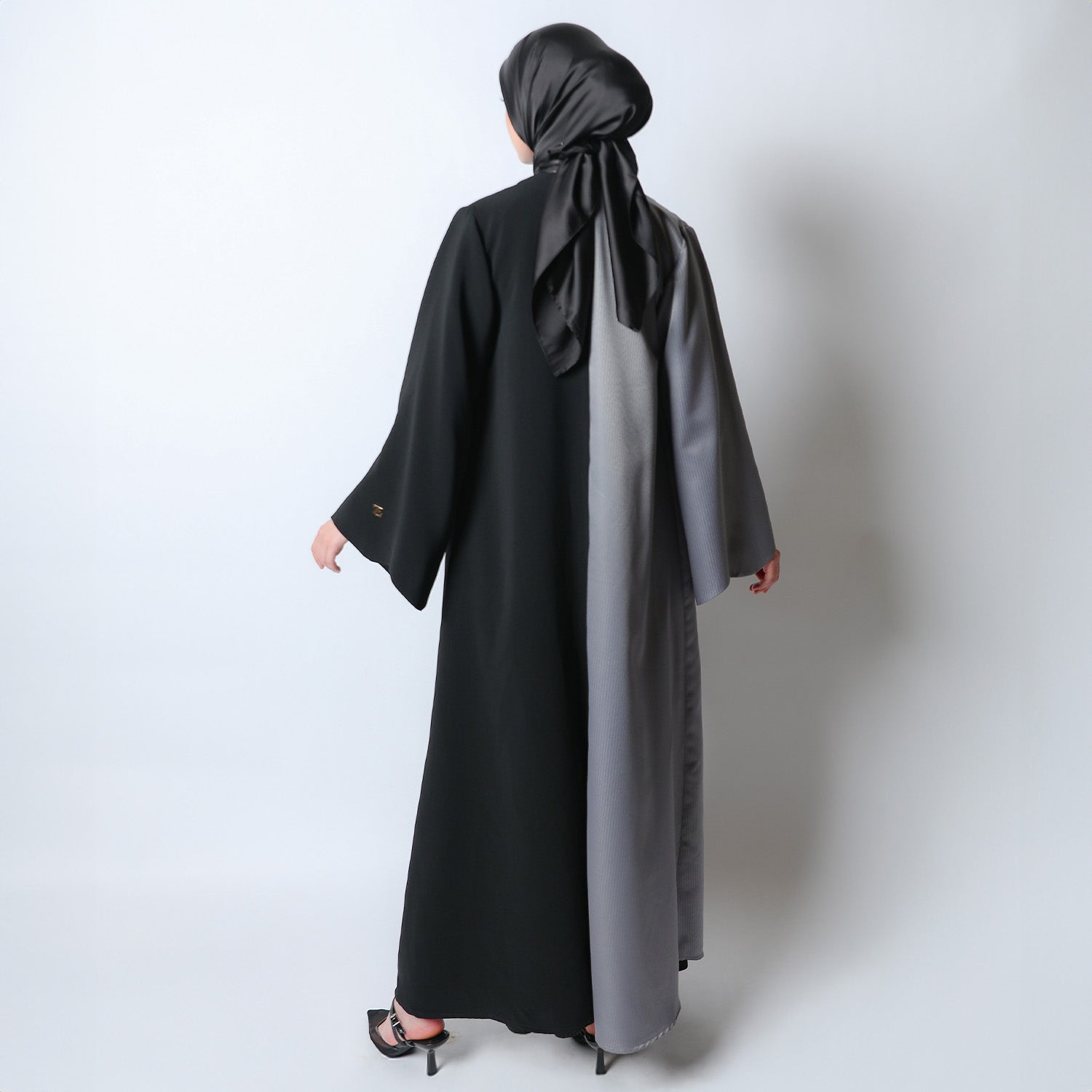 Cali Abaya Outer