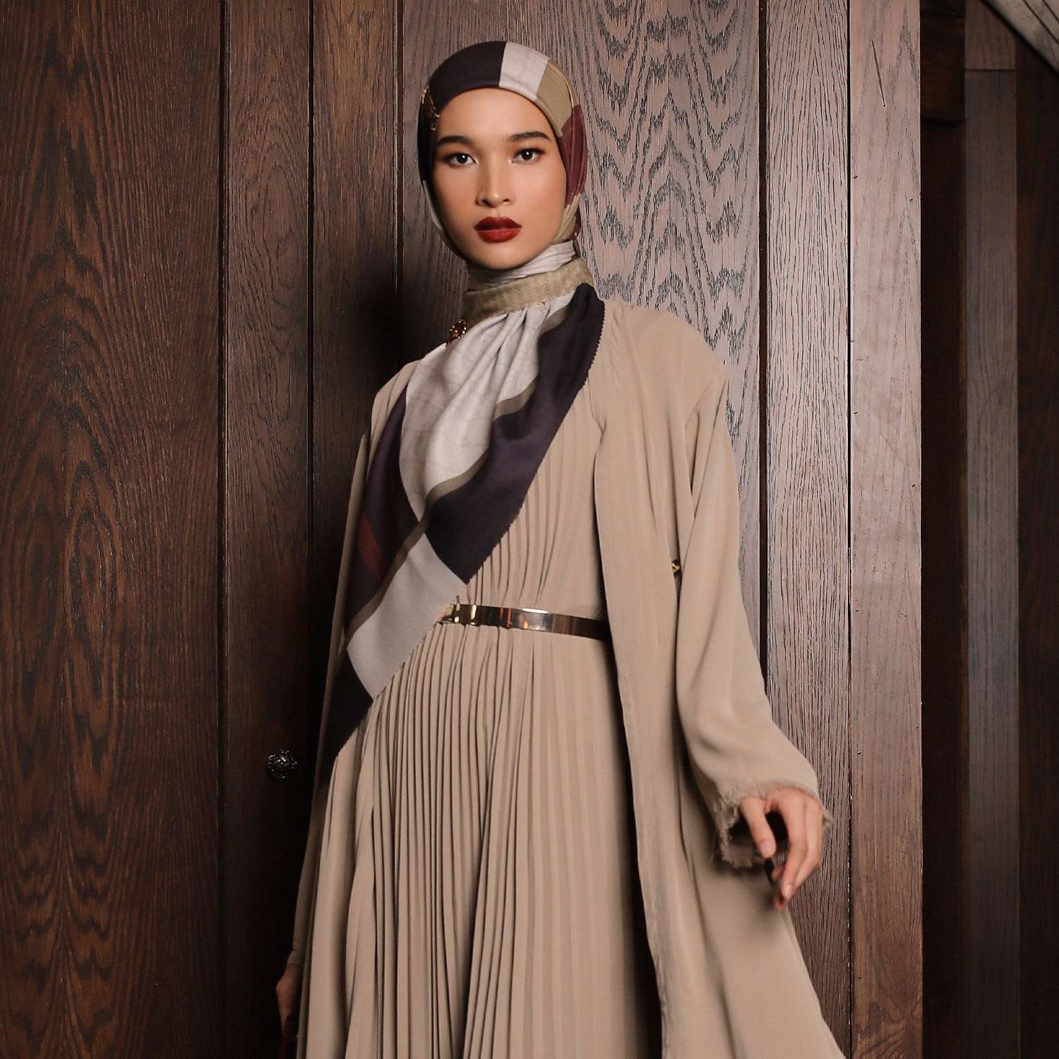 Hanna Abaya Set Taupe Minor