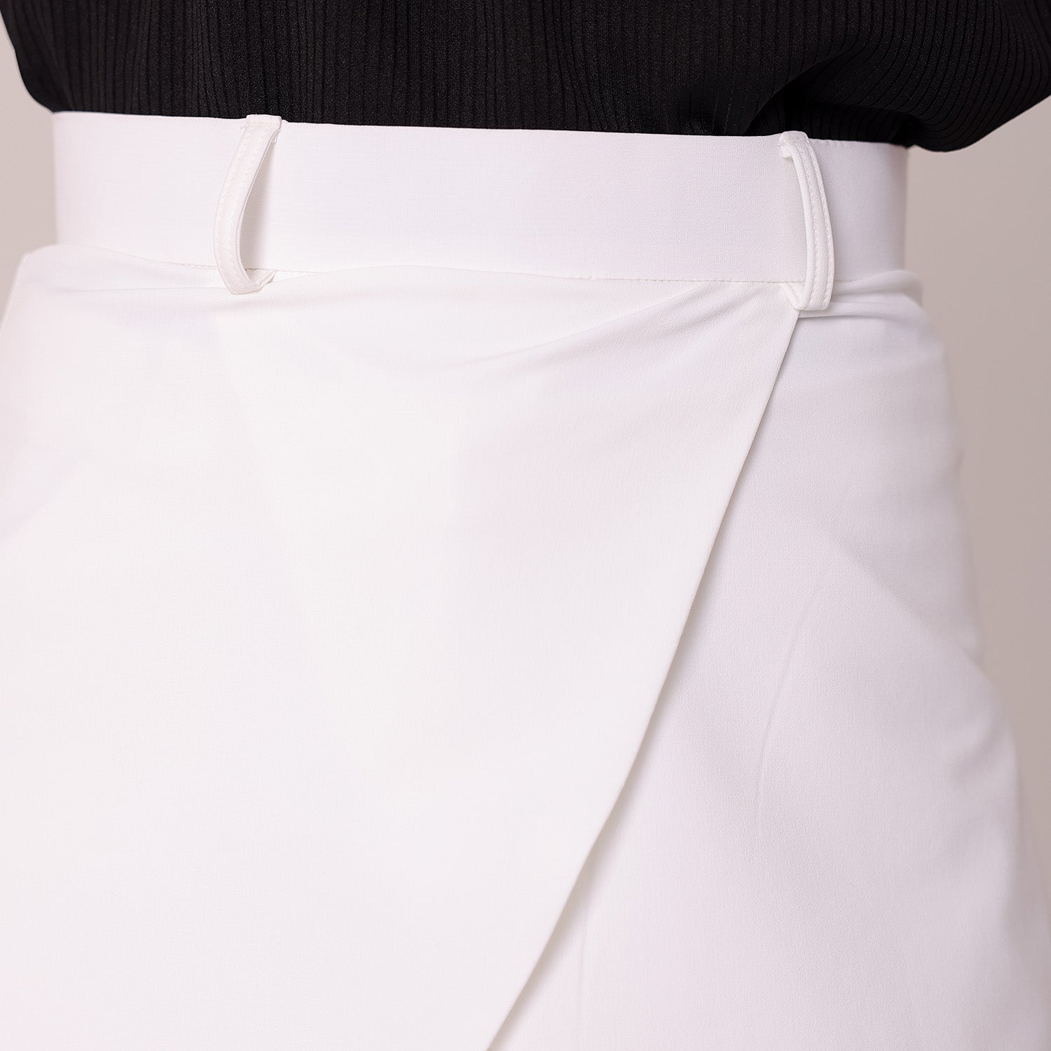 Rune Zipper Skirt