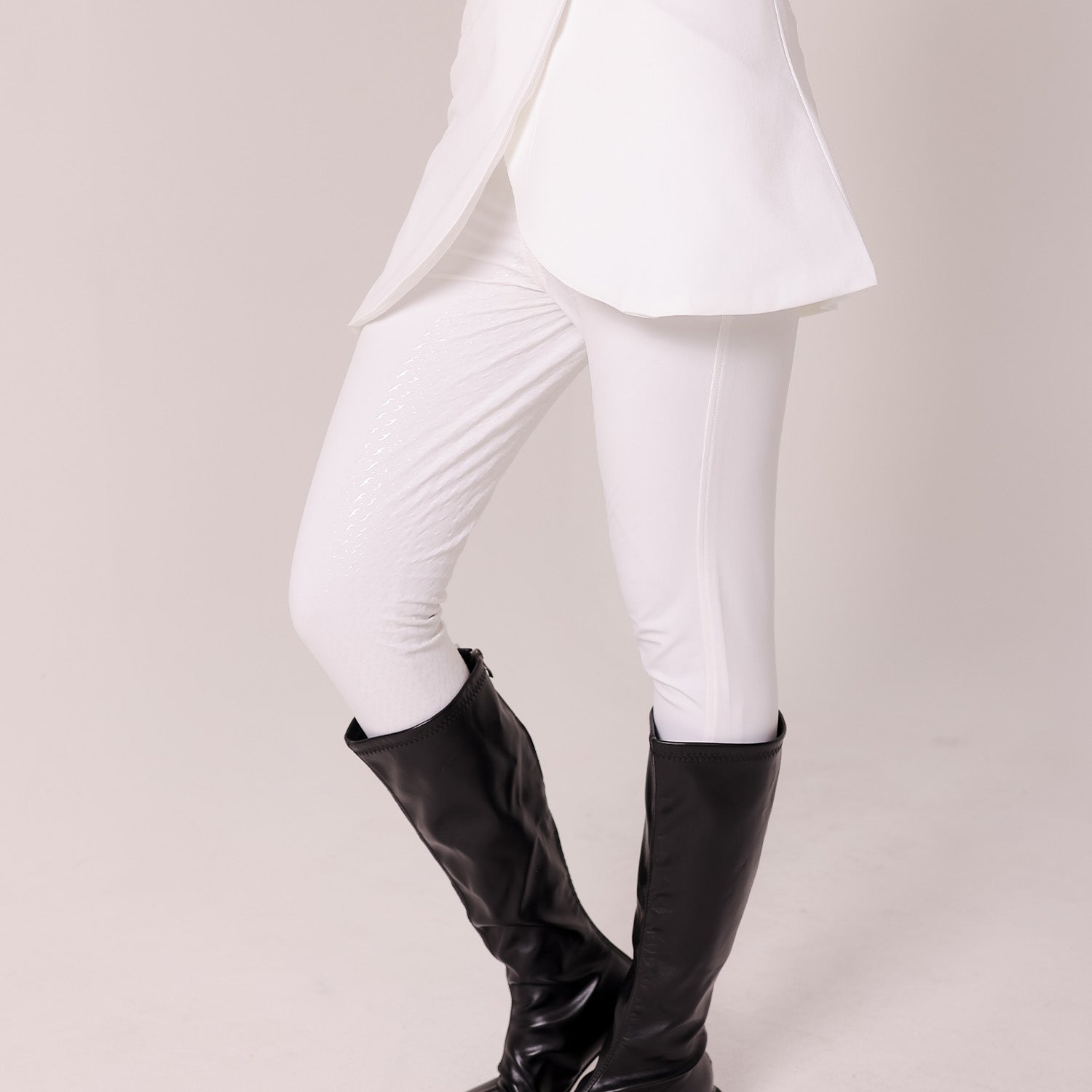Vestra Breeches Pants
