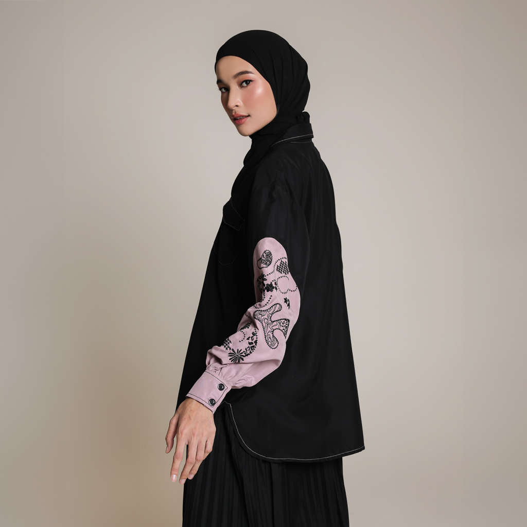 Kamari Blouse Black Pink