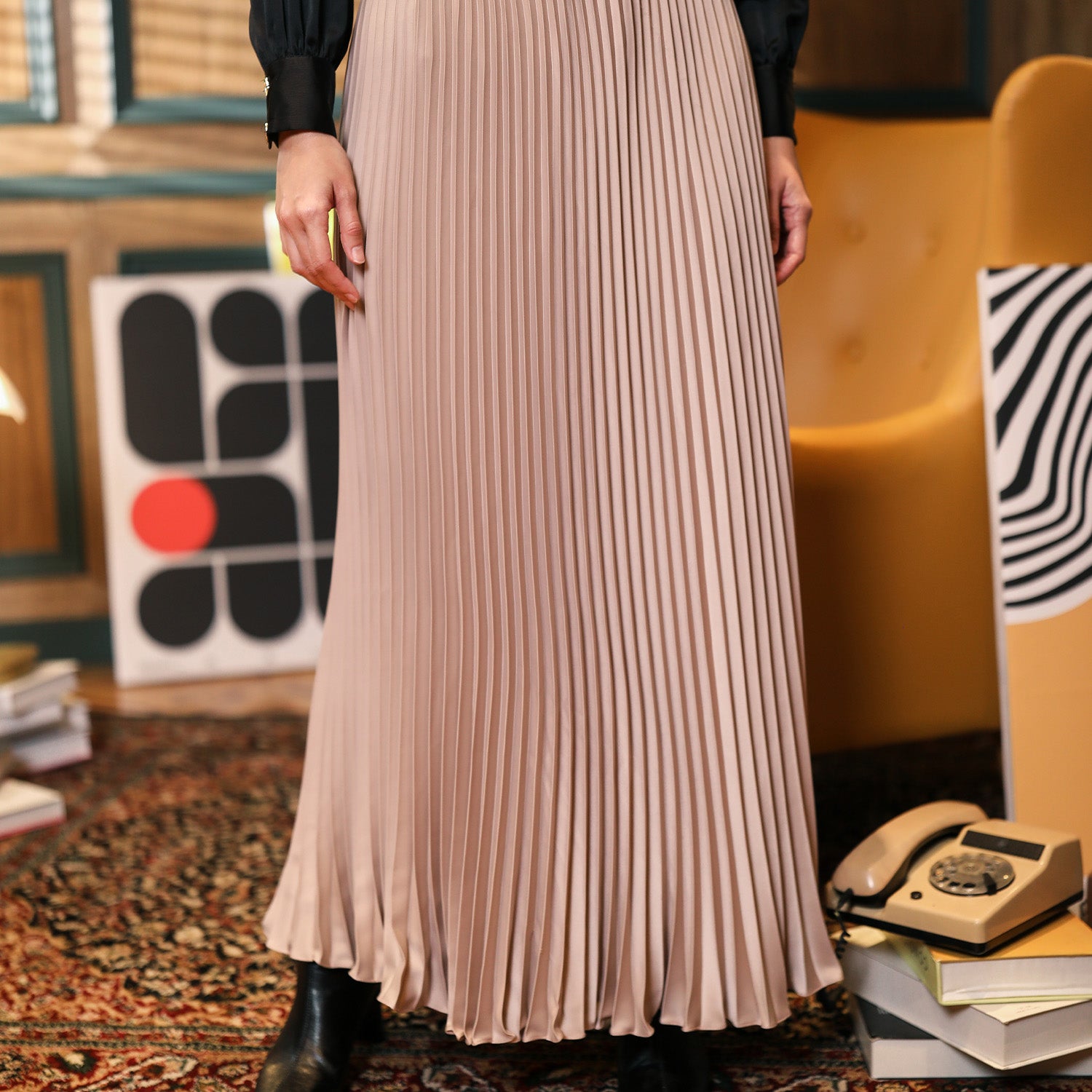 Liv Pleated Skirt