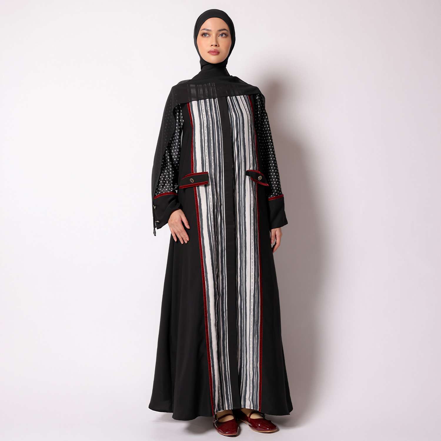 Luzzi Abaya