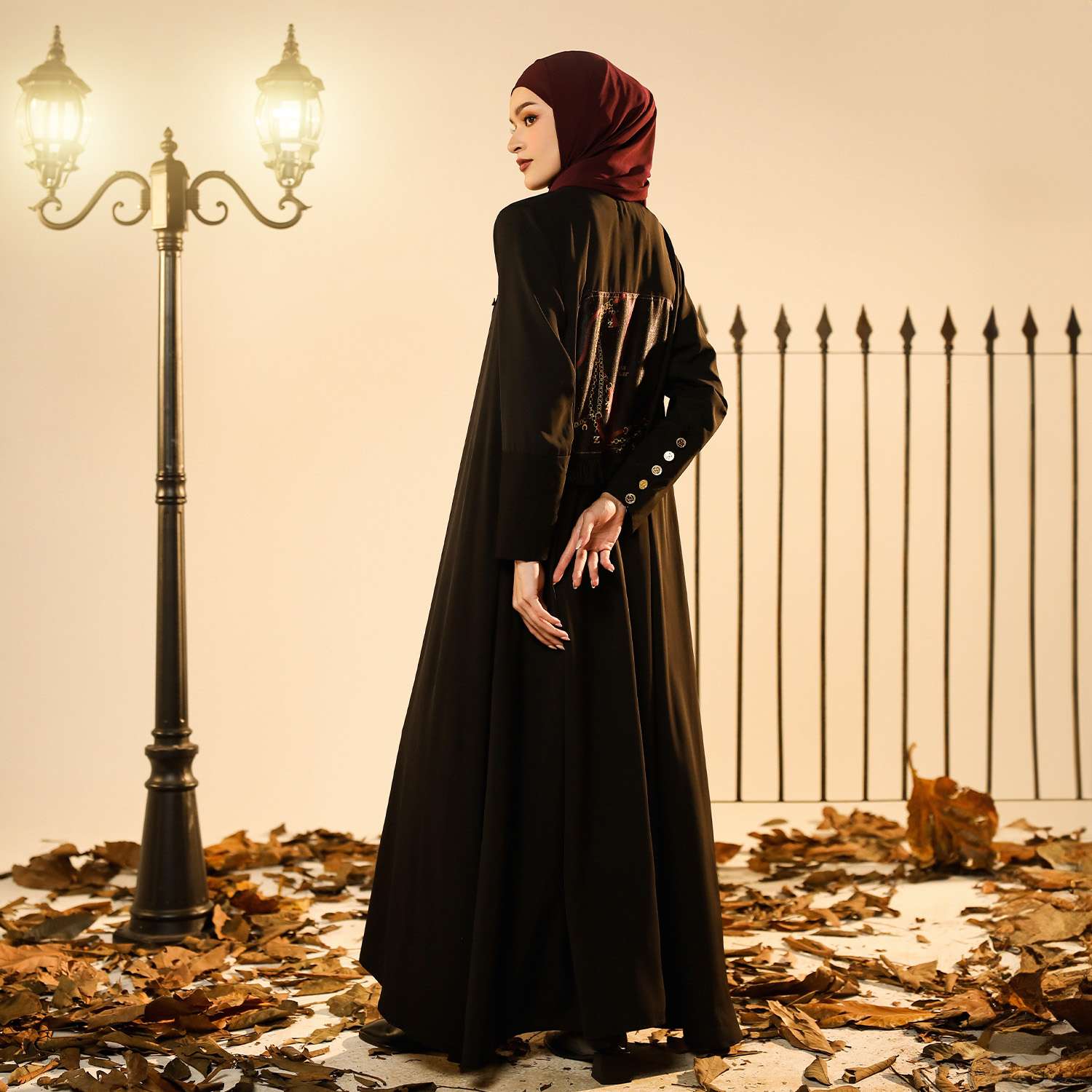 Mira Abaya
