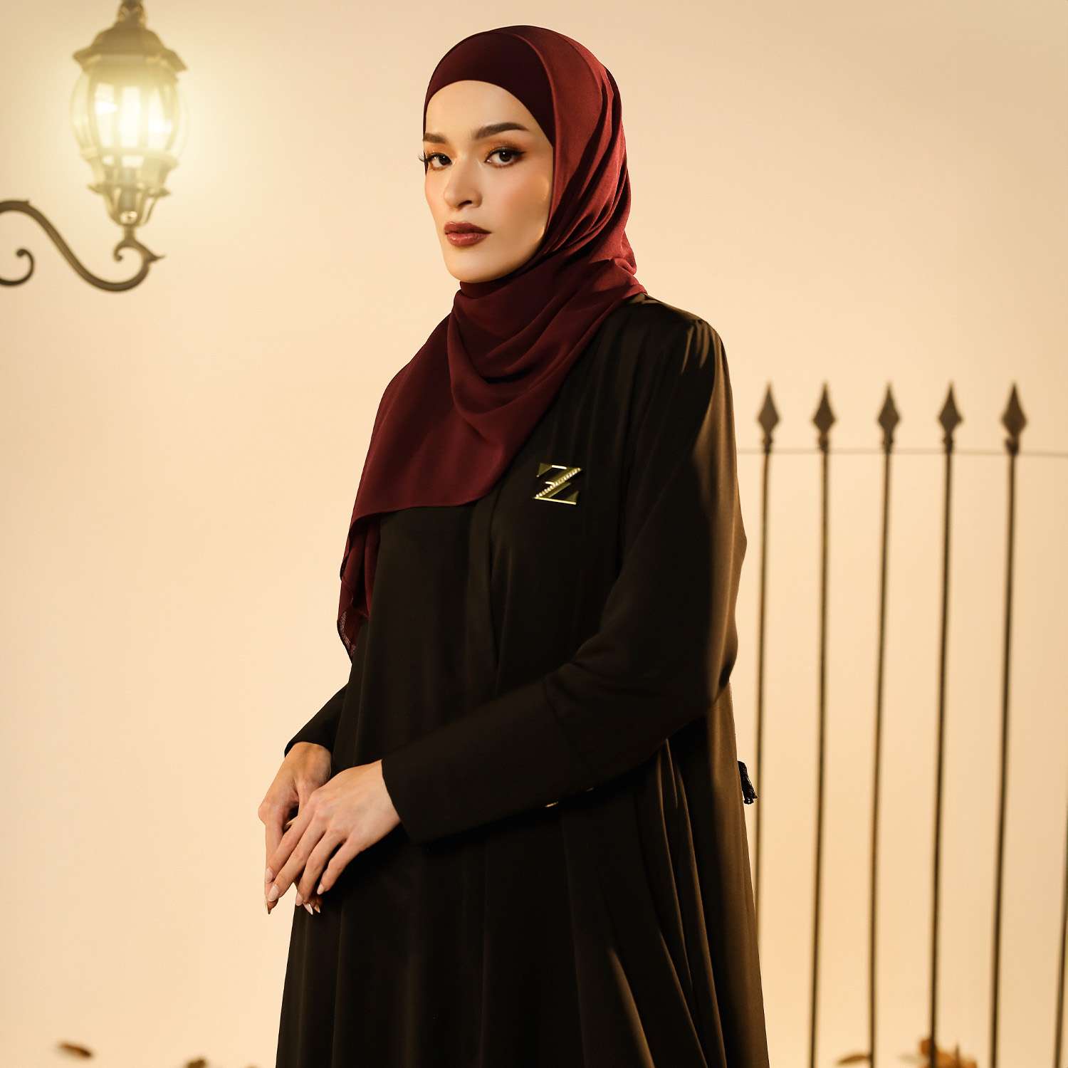 Mira Abaya