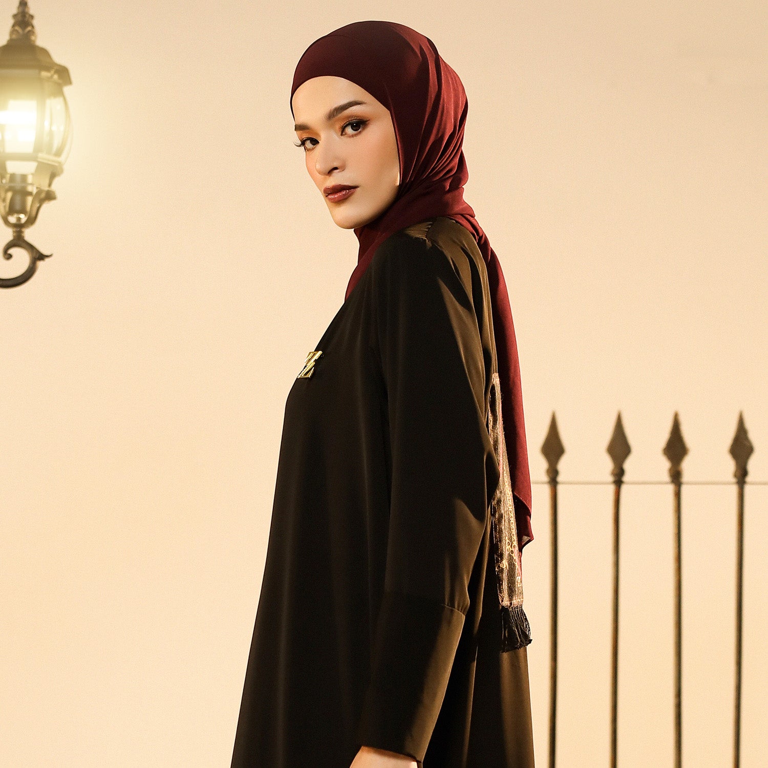 Mira Abaya