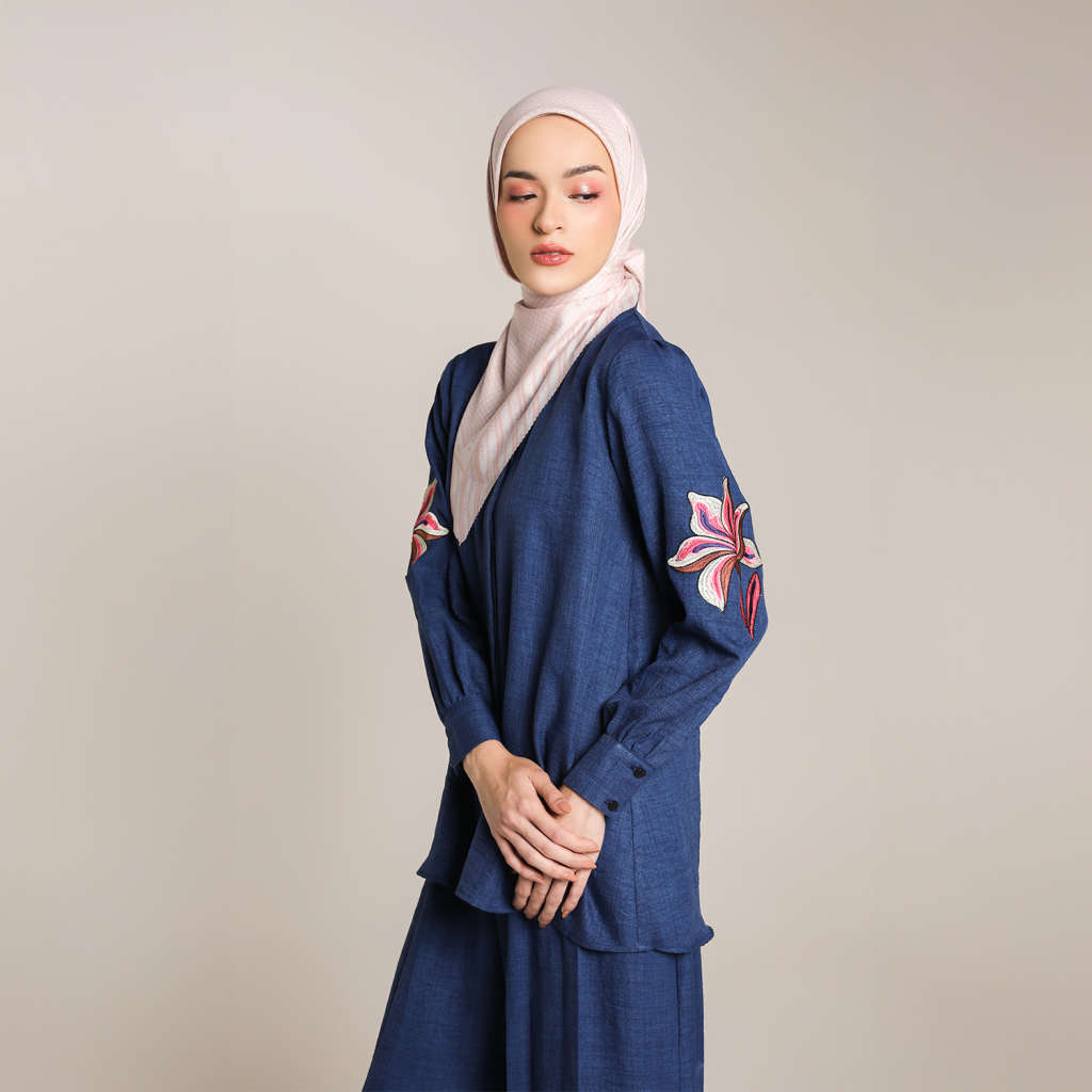 Lily Set Navy