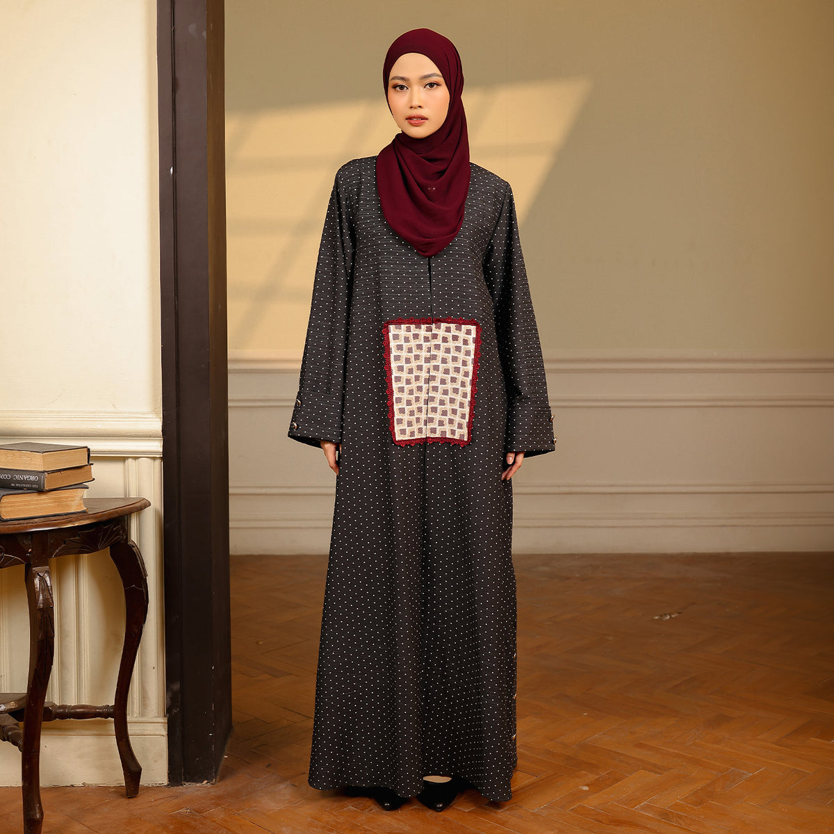 Polcha Abaya