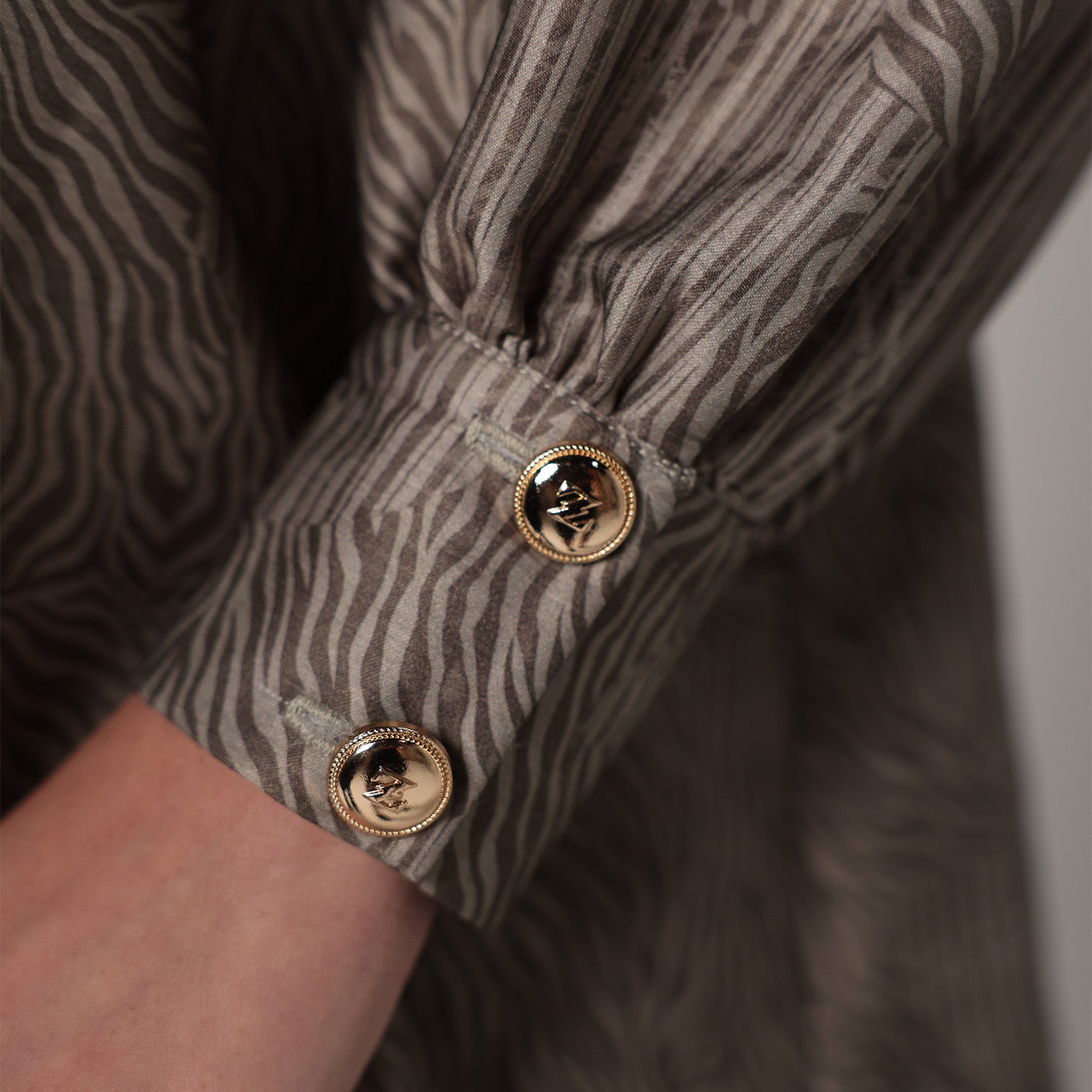 Quira Blouse Minor