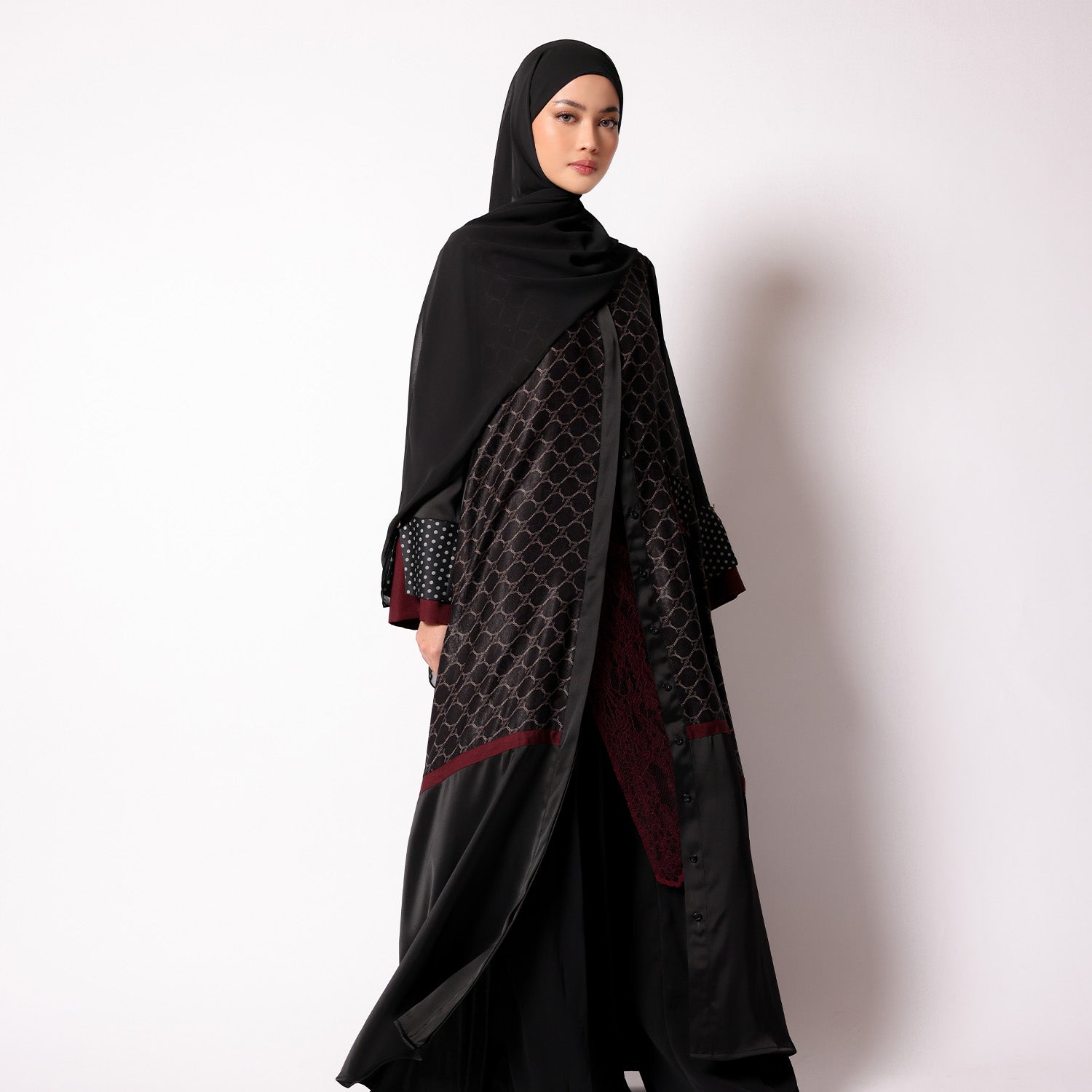 Rumee Abaya Retrospective ZS