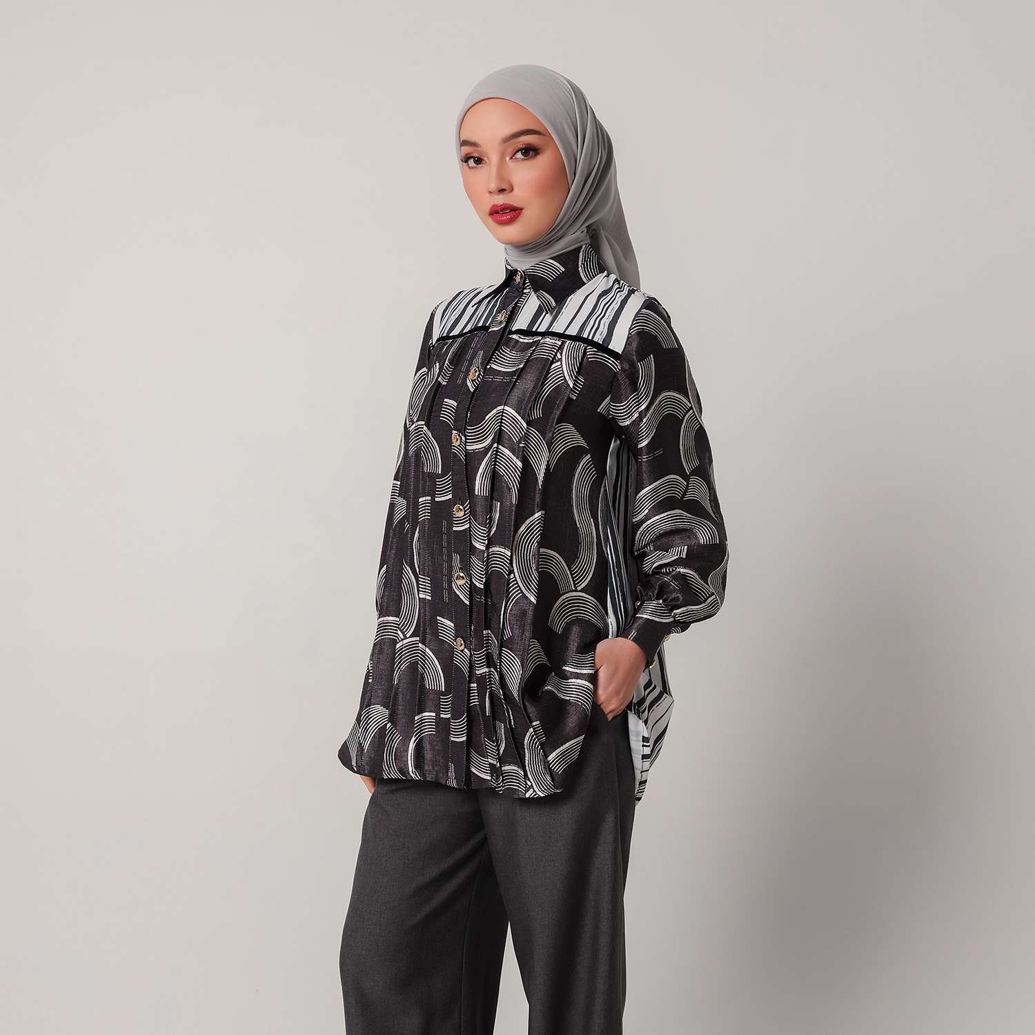 Xera Blouse