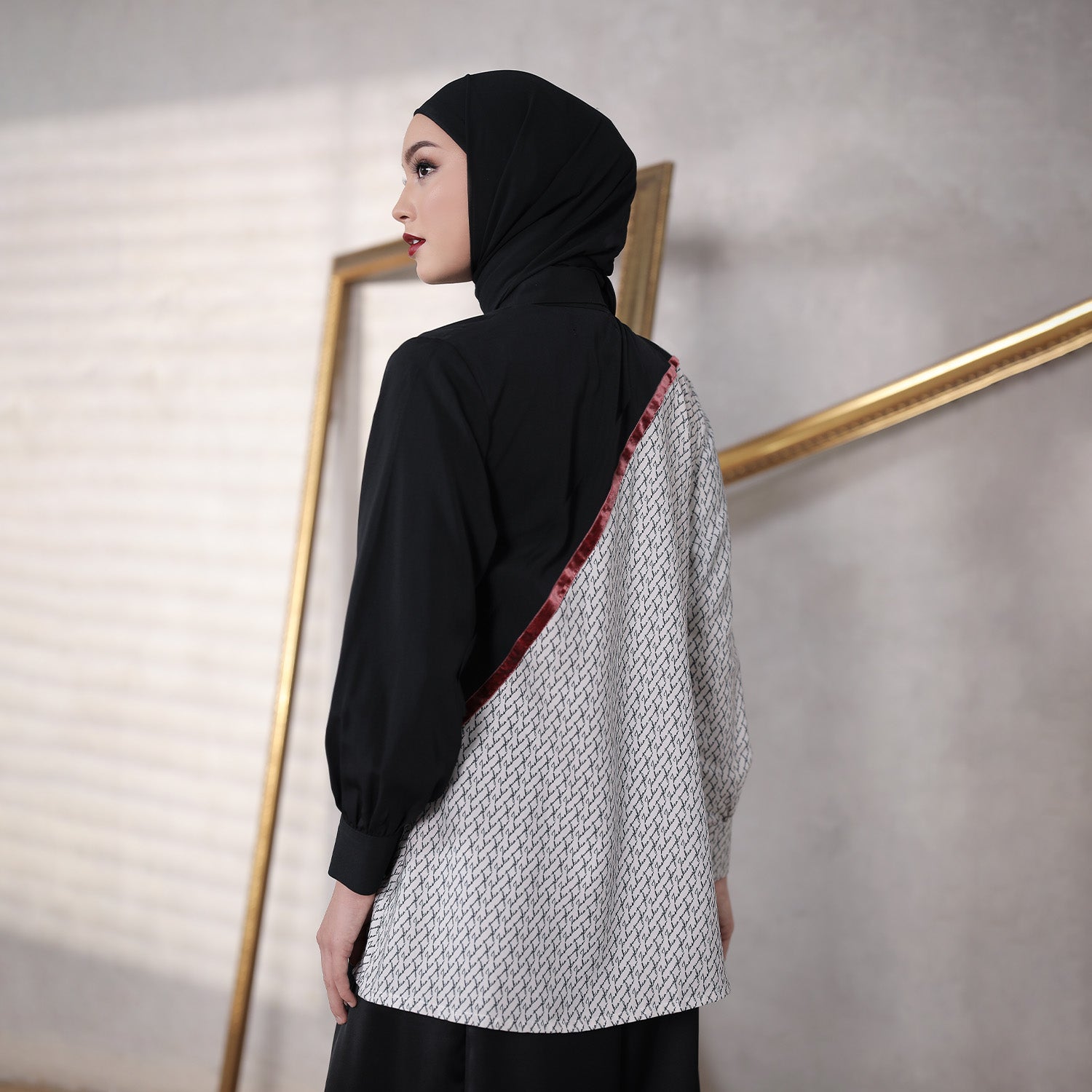 Zaskia Blouse