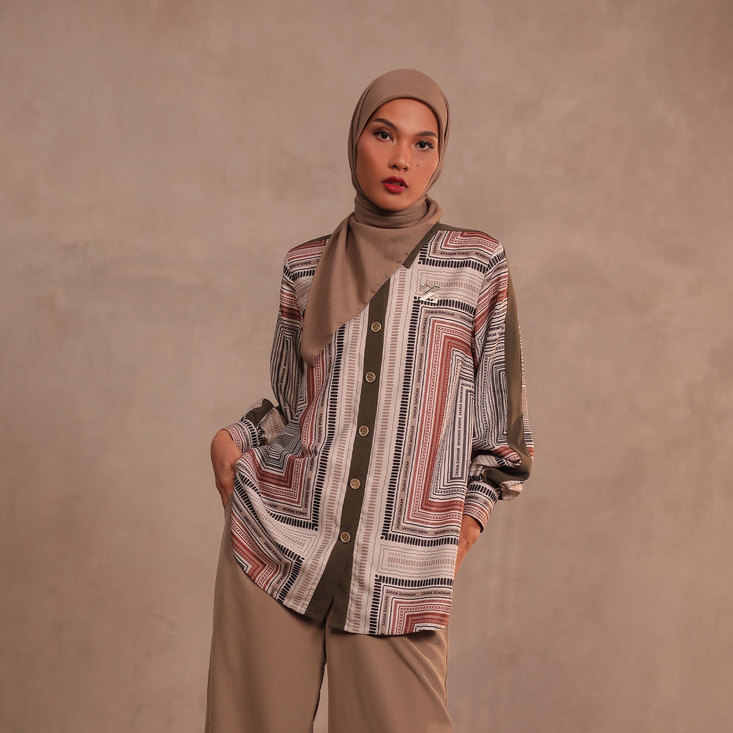 Zeyra Blouse